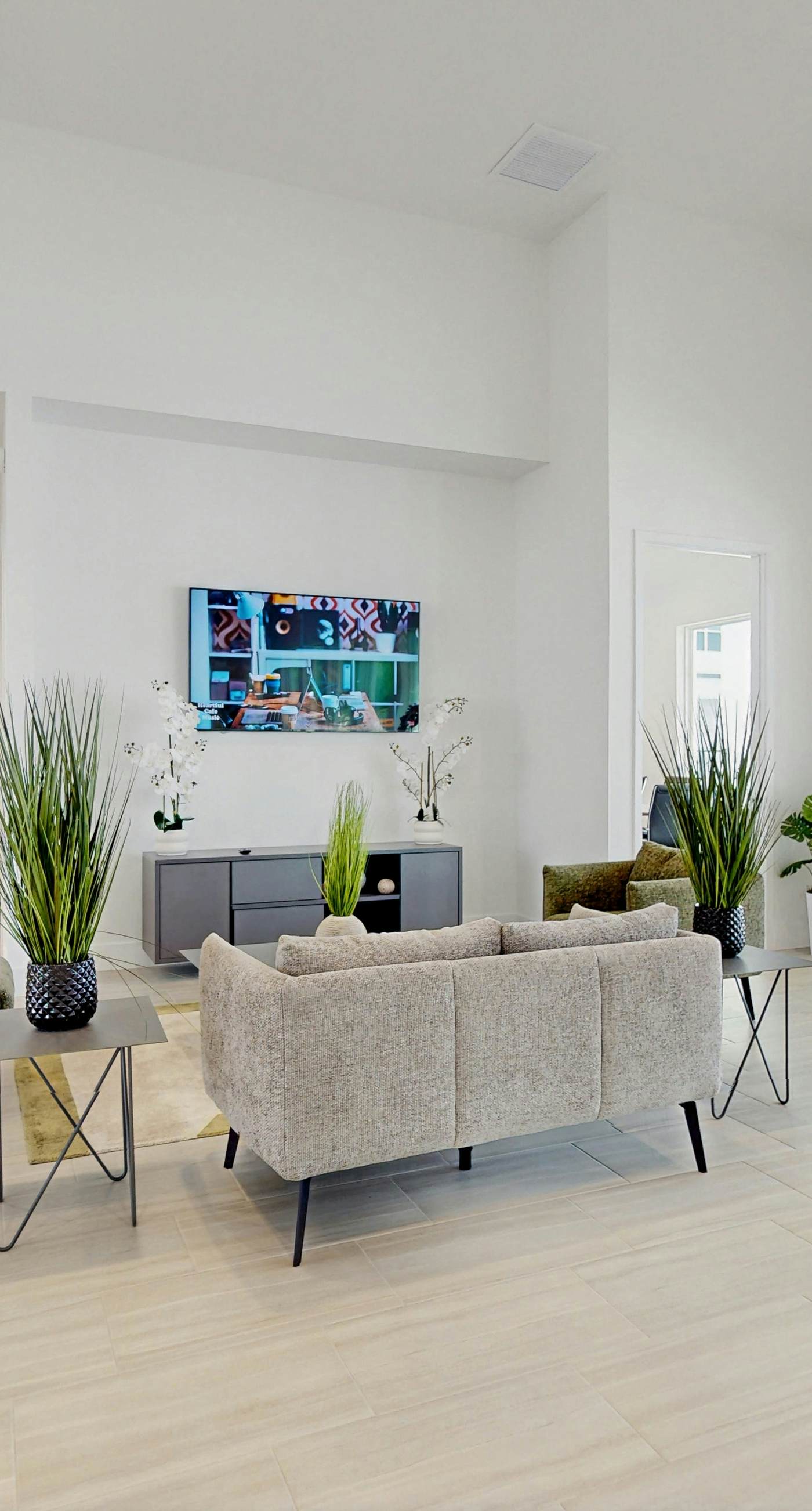 AZU119-332-5-P-Azur Resort  332