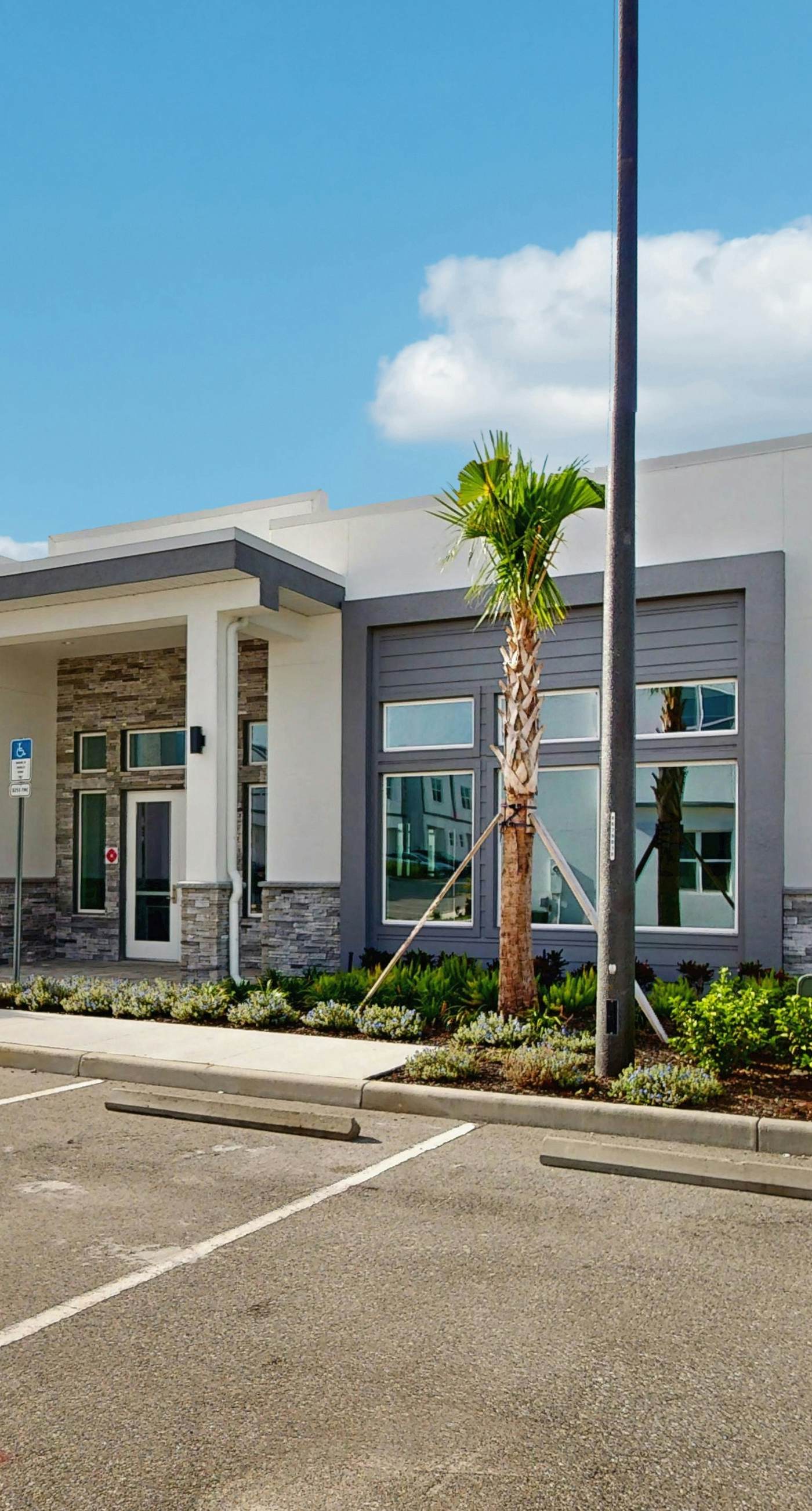 AZU119-332-5-P-Azur Resort  332