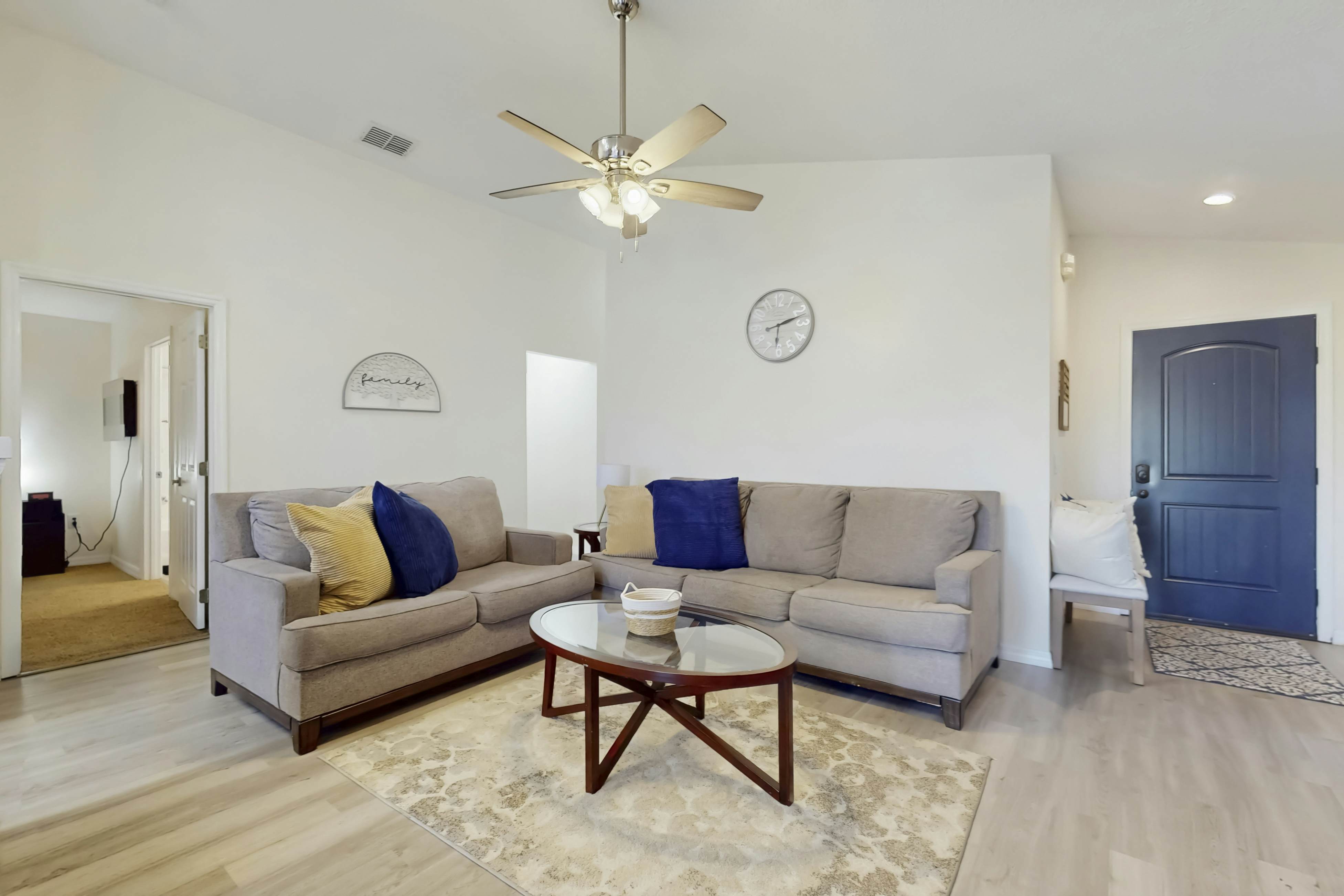 SOD102-2460-3-P - The Par-fect Getaway