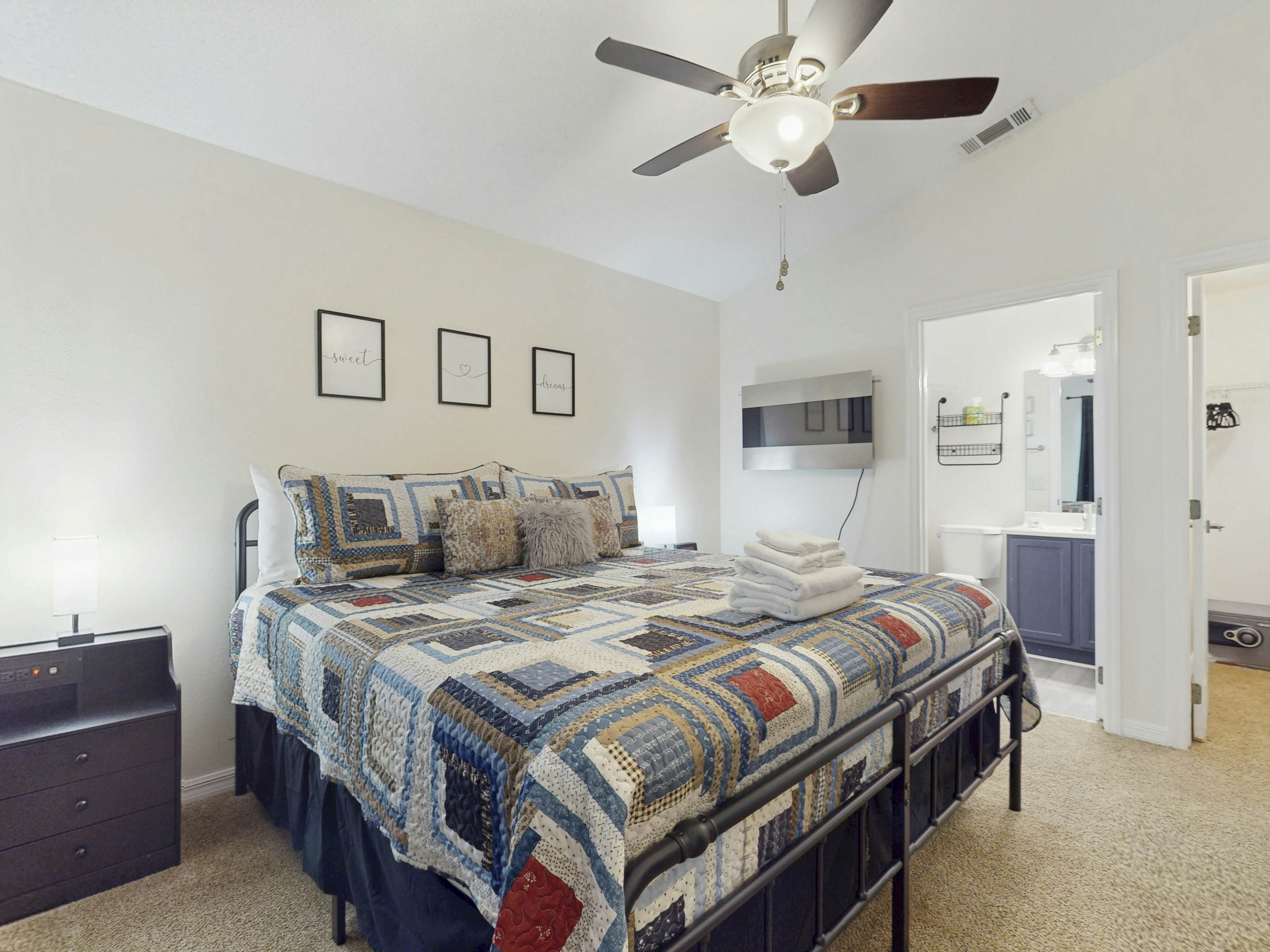 SOD102-2460-3-P - The Par-fect Getaway