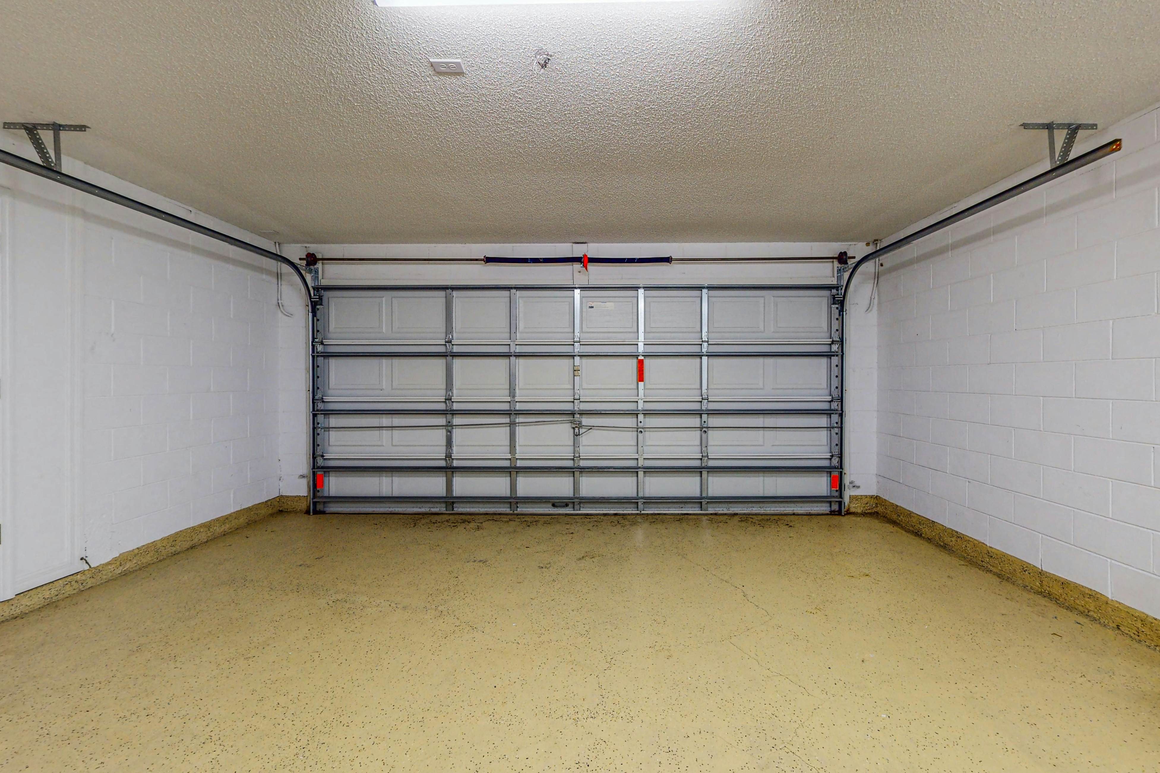 EMI104-8506-4-P-Emerald Oasis - Emerald Island Resort