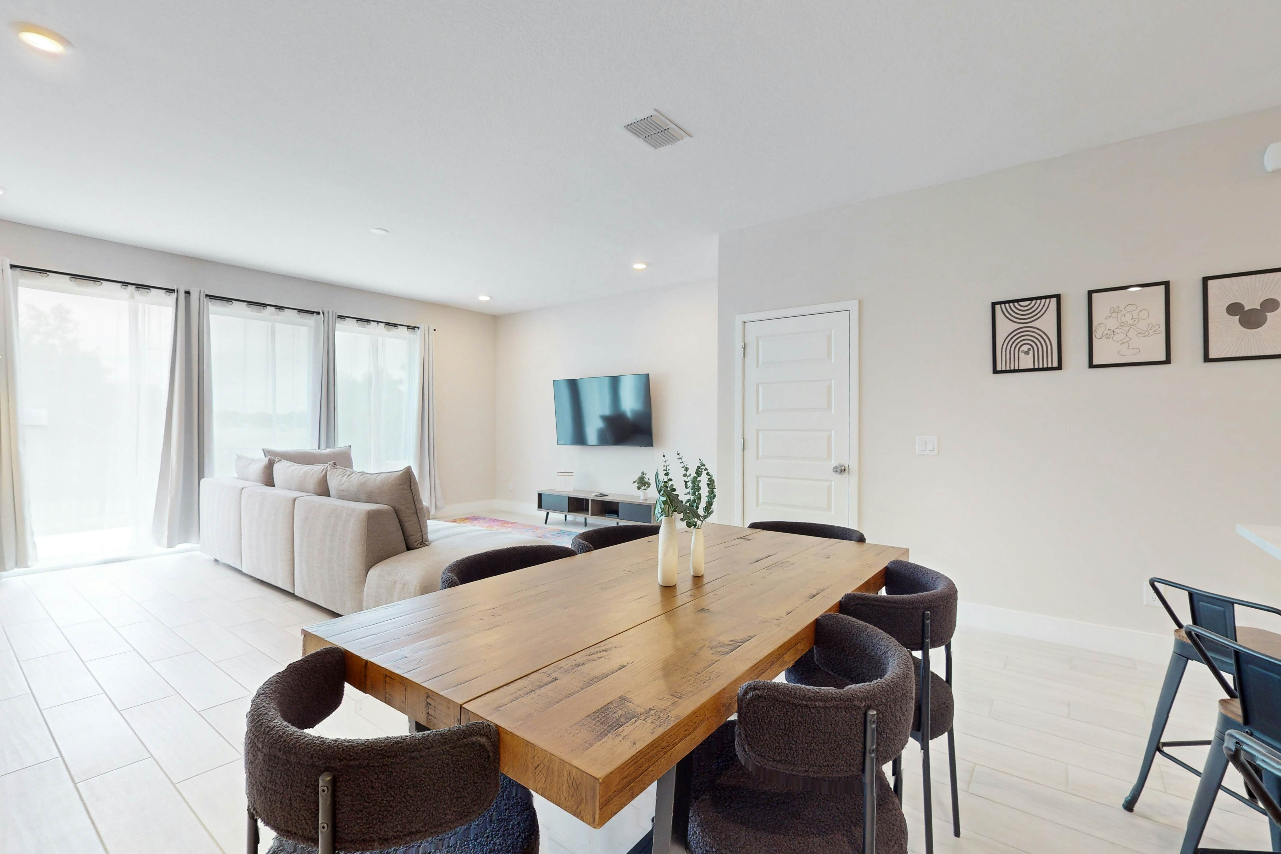 REU104-7882-3-Pixie Place