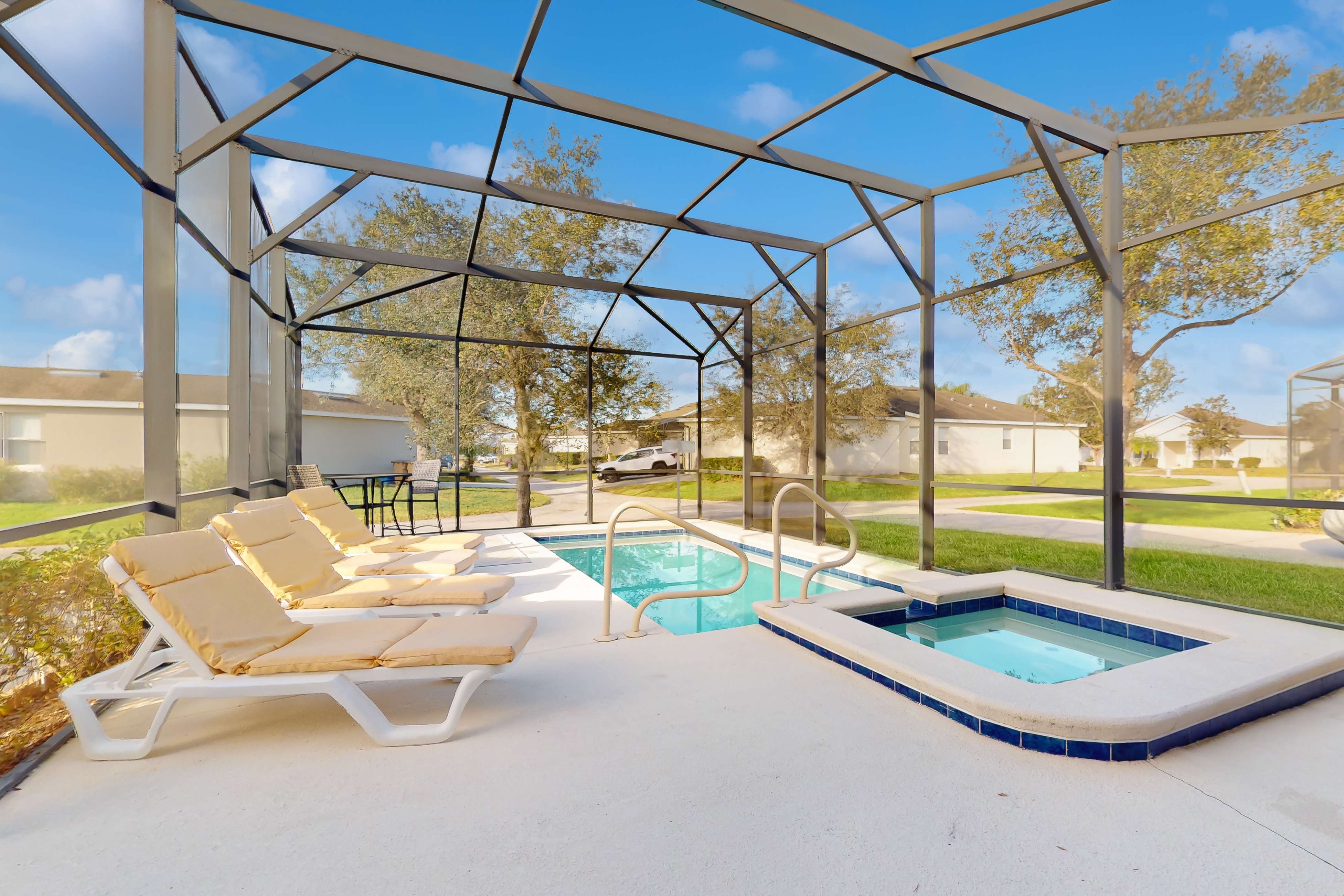 Stunning getaway with games & clubhouse amenities - near parks