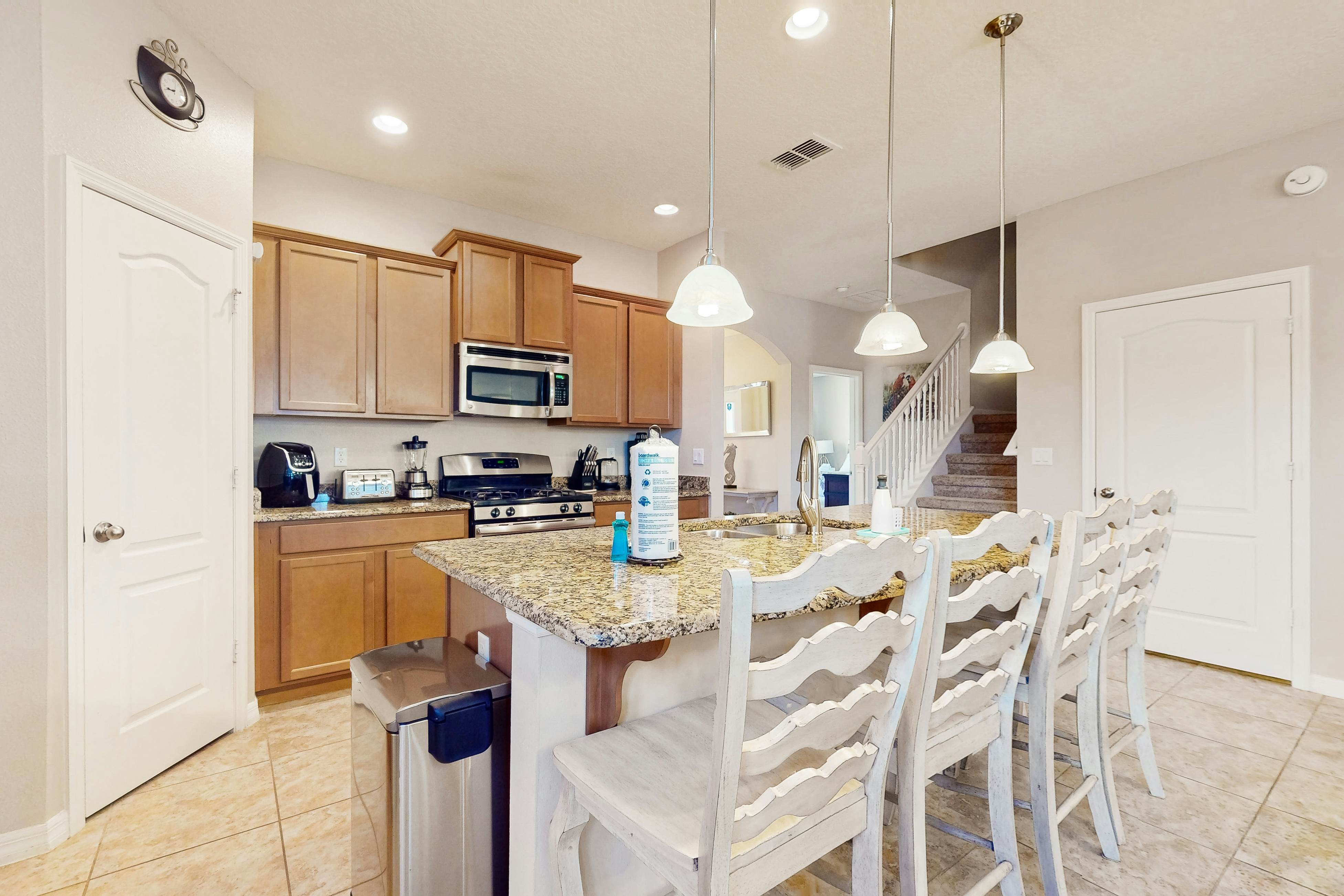 TVR104-2654-4-P - Golden Hour Haven