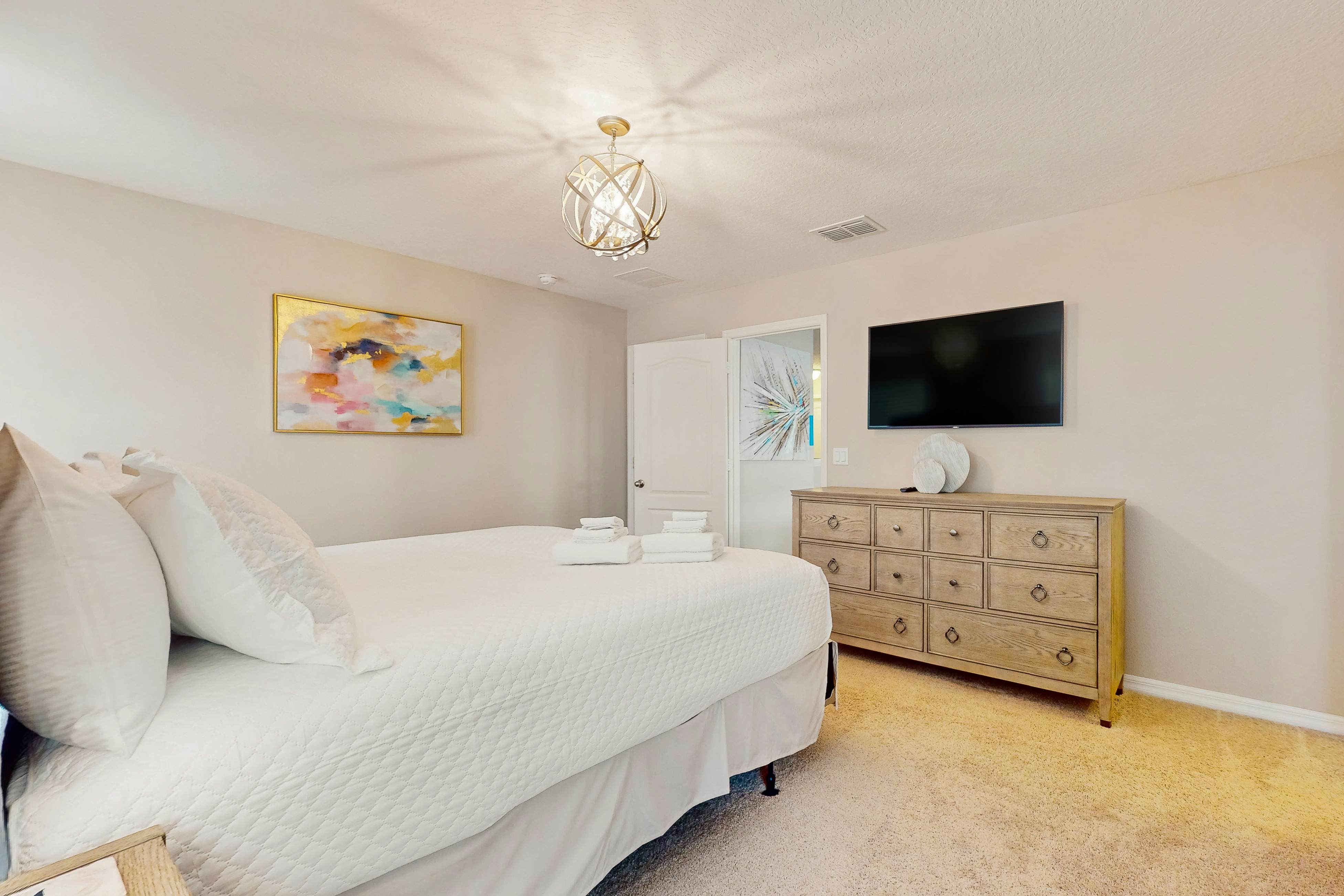 TVR104-2654-4-P - Golden Hour Haven