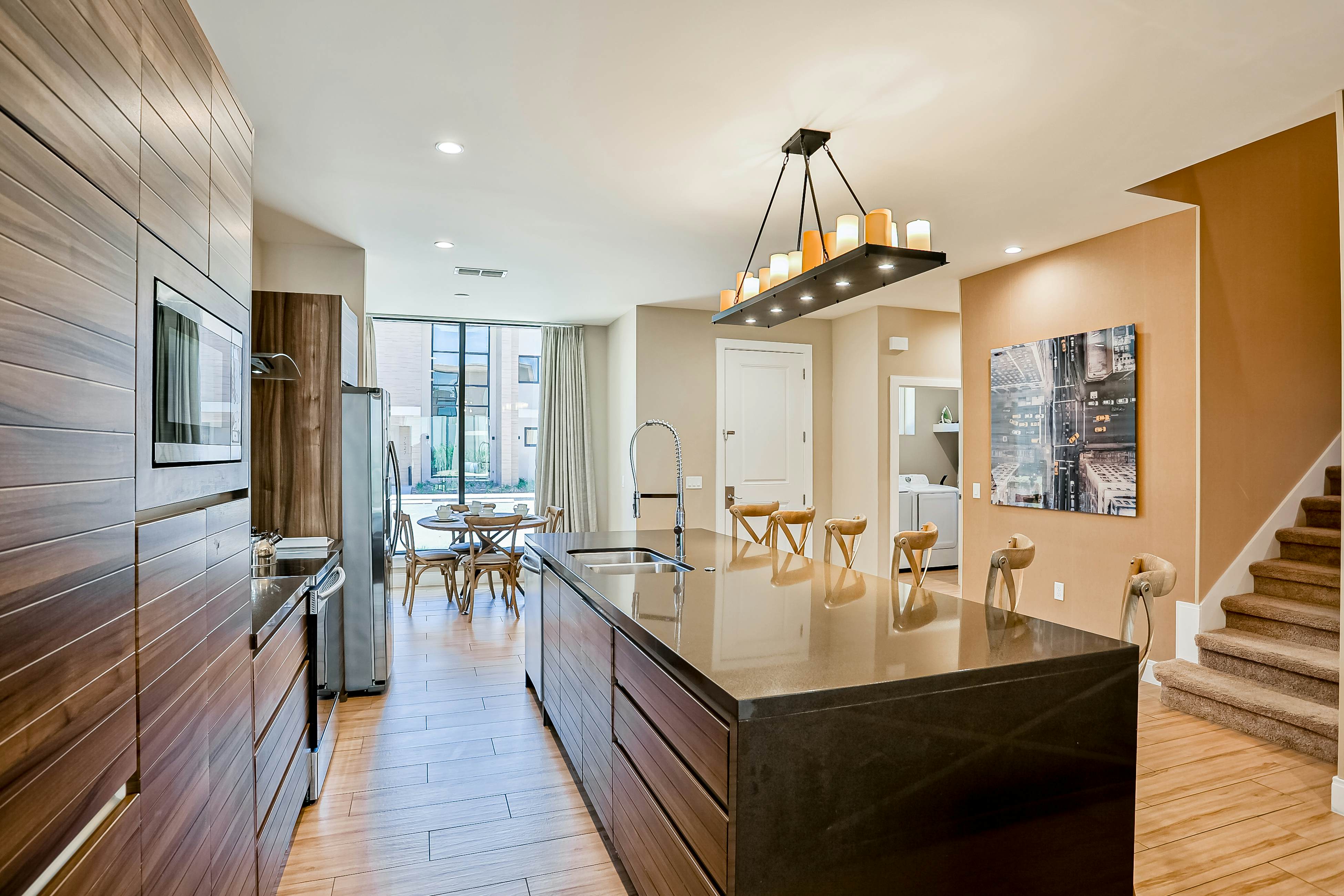 MVR102-7526-4-G - Magic Views Villa