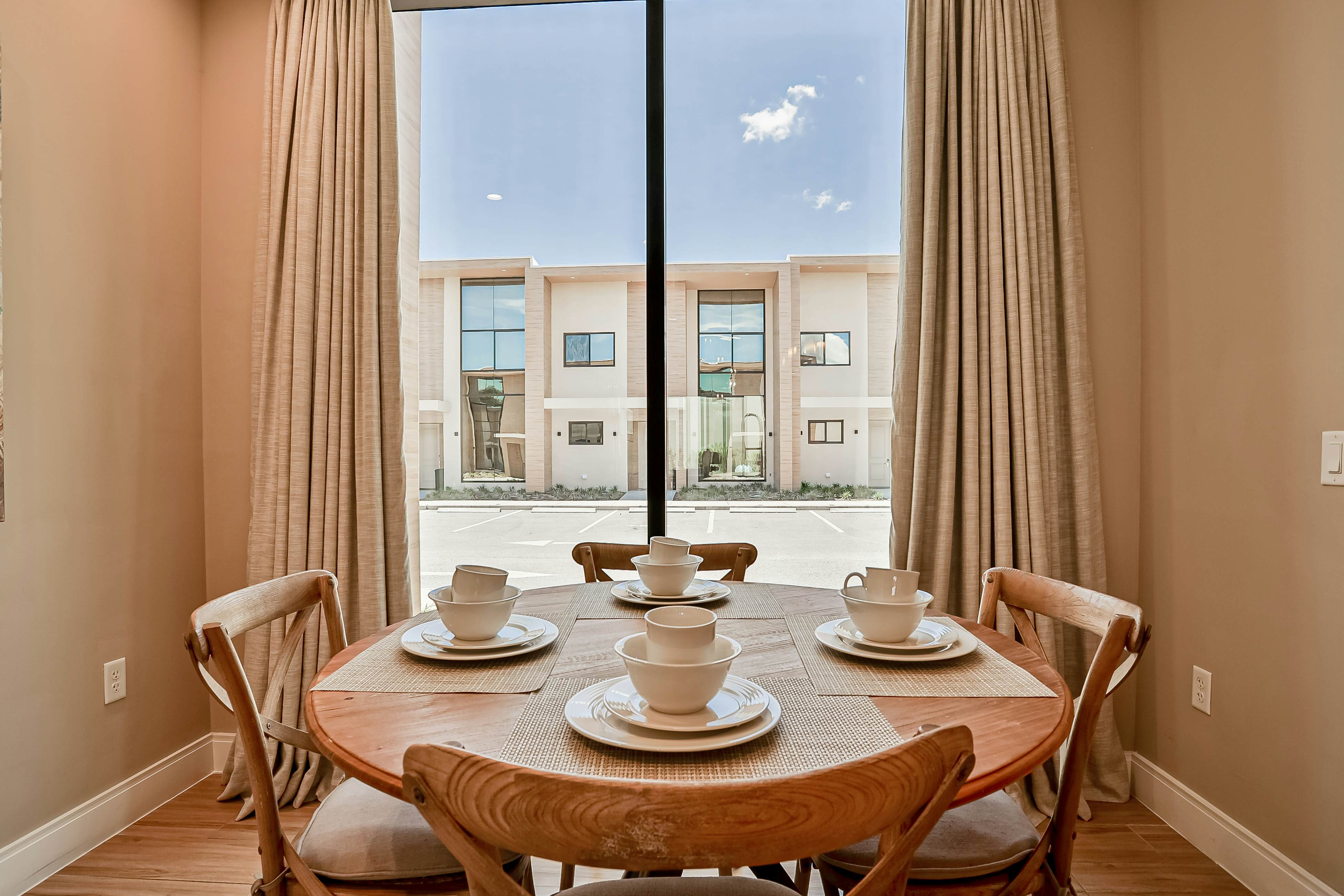 MVR102-7526-4-G - Magic Views Villa