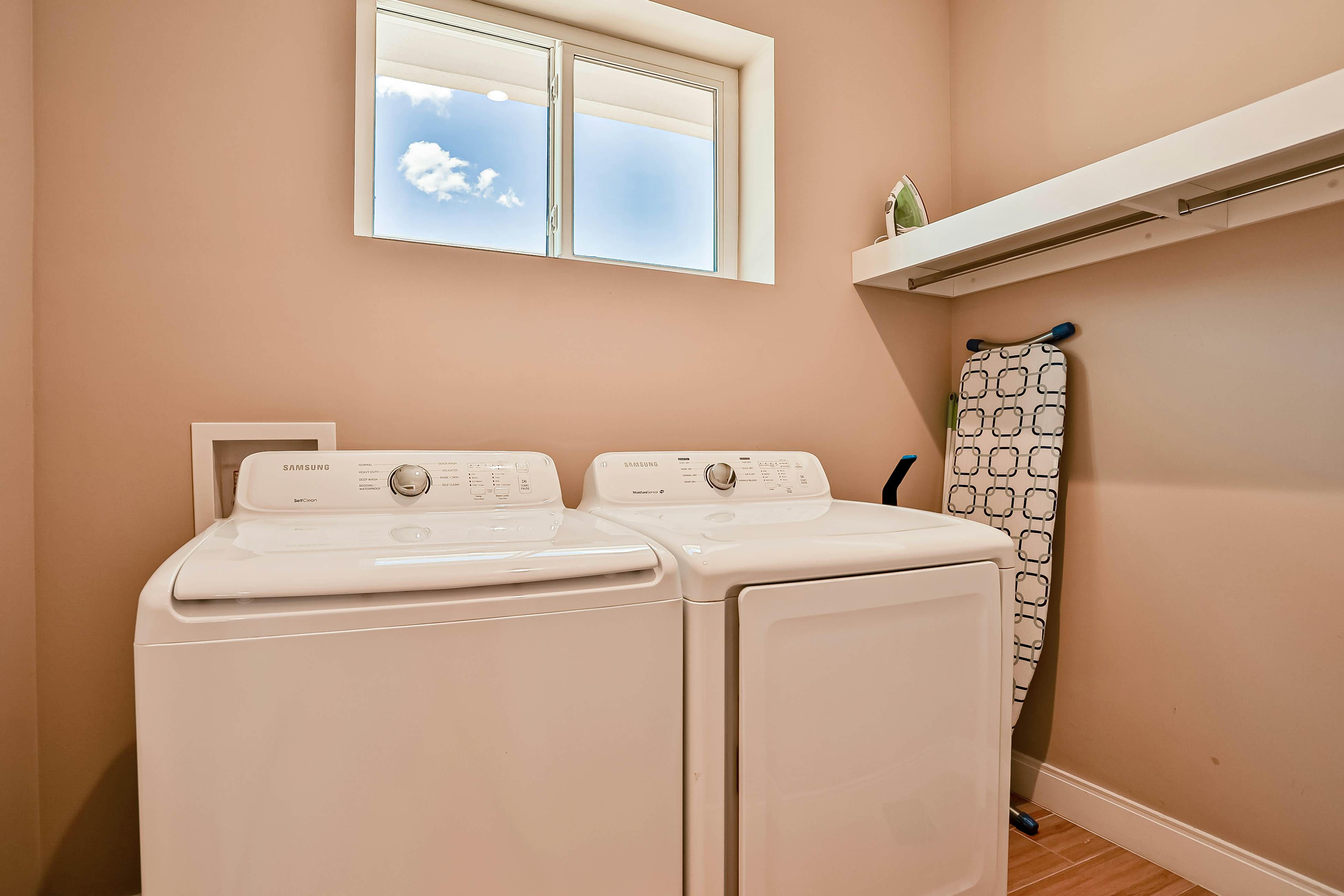 MVR102-7526-4-G - Magic Views Villa