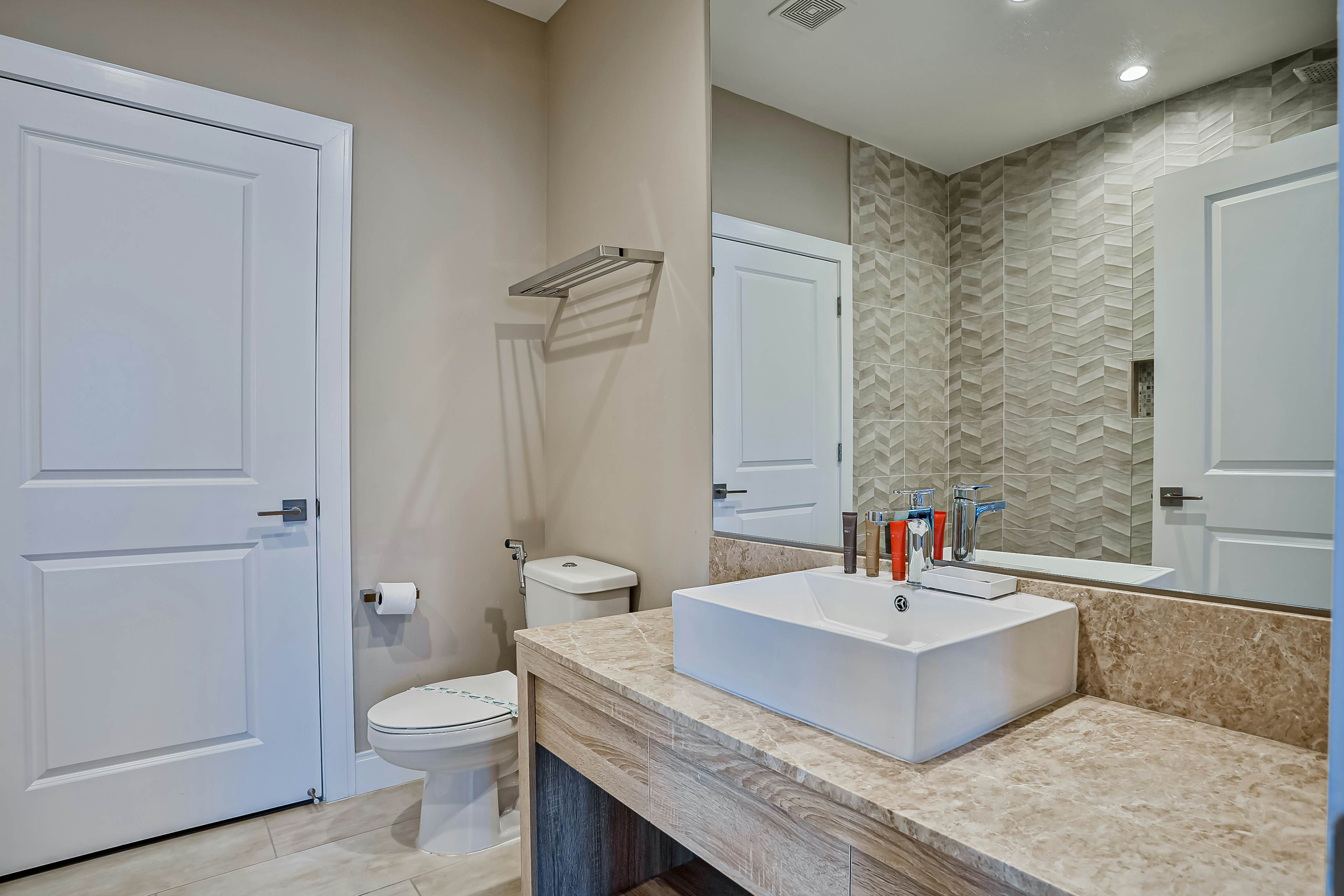 MVR102-7526-4-G - Magic Views Villa