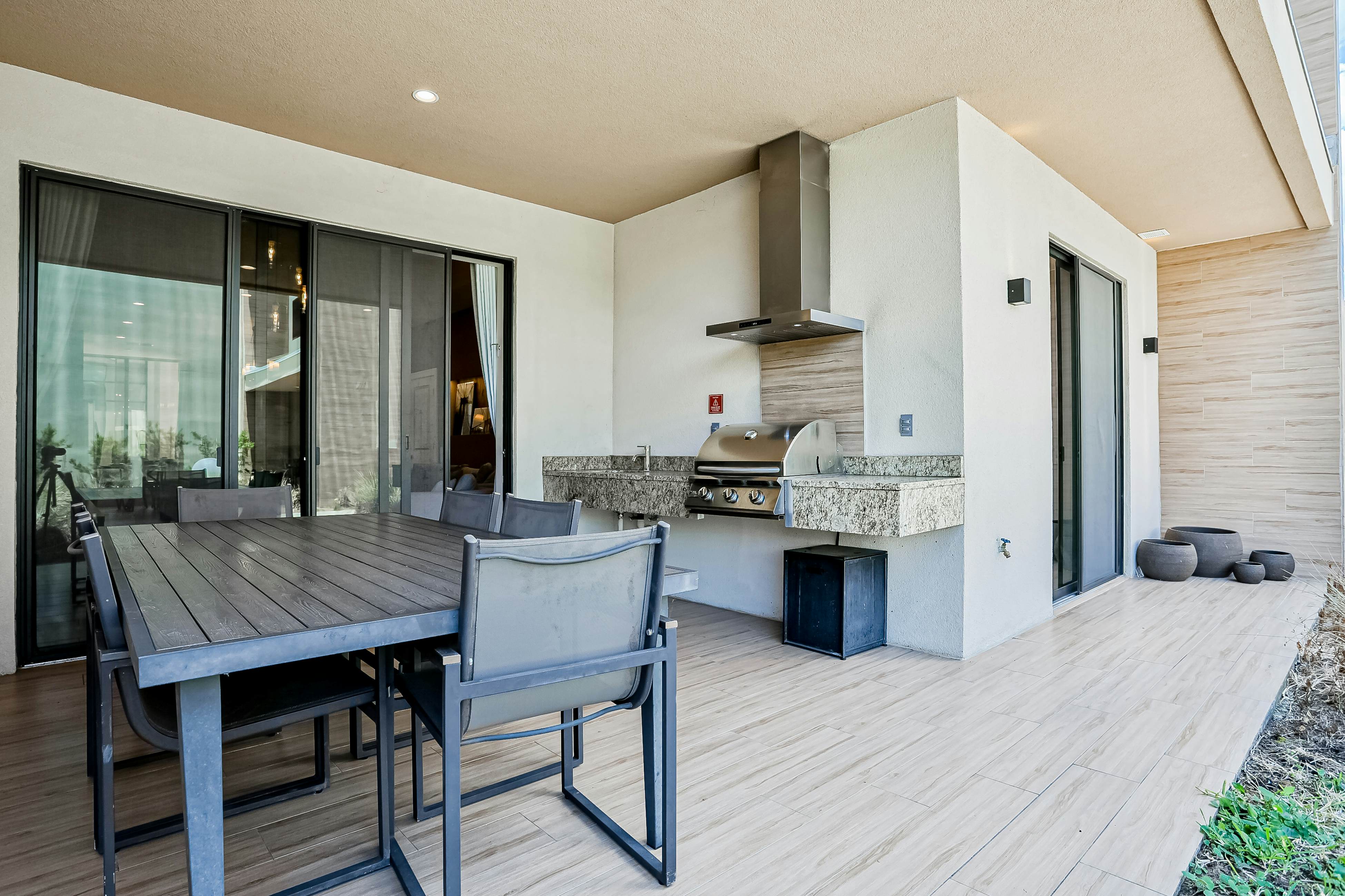 MVR102-7526-4-G - Magic Views Villa