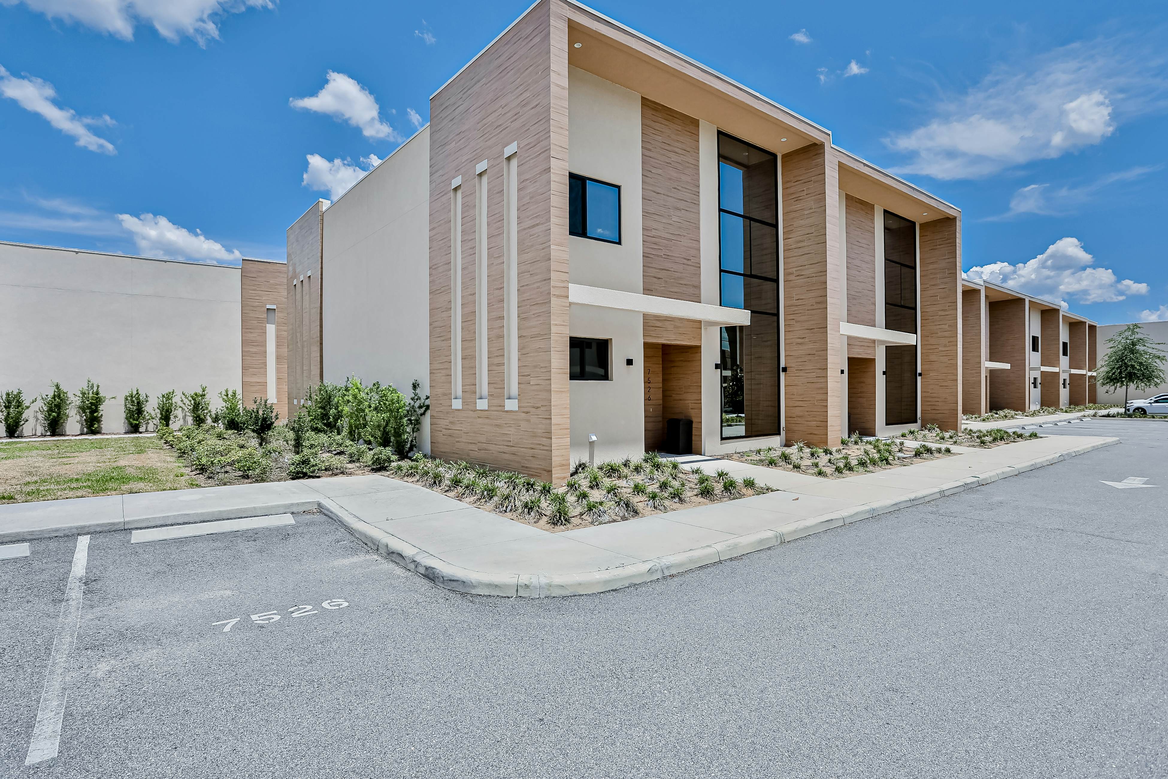 MVR102-7526-4-G - Magic Views Villa