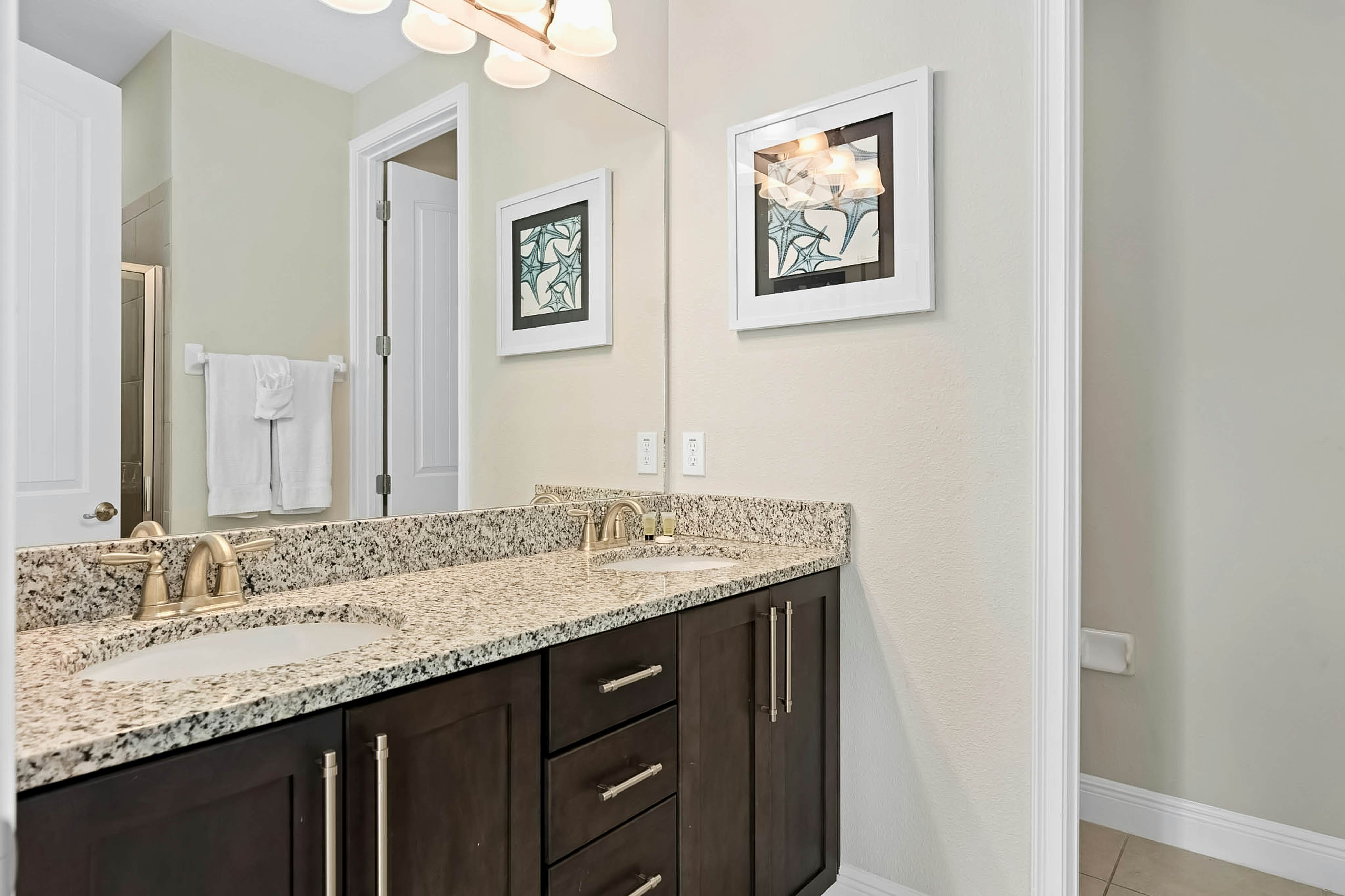 ENC101-331-8-P-Fantasy Family Escape - Encore at Reunion Resort