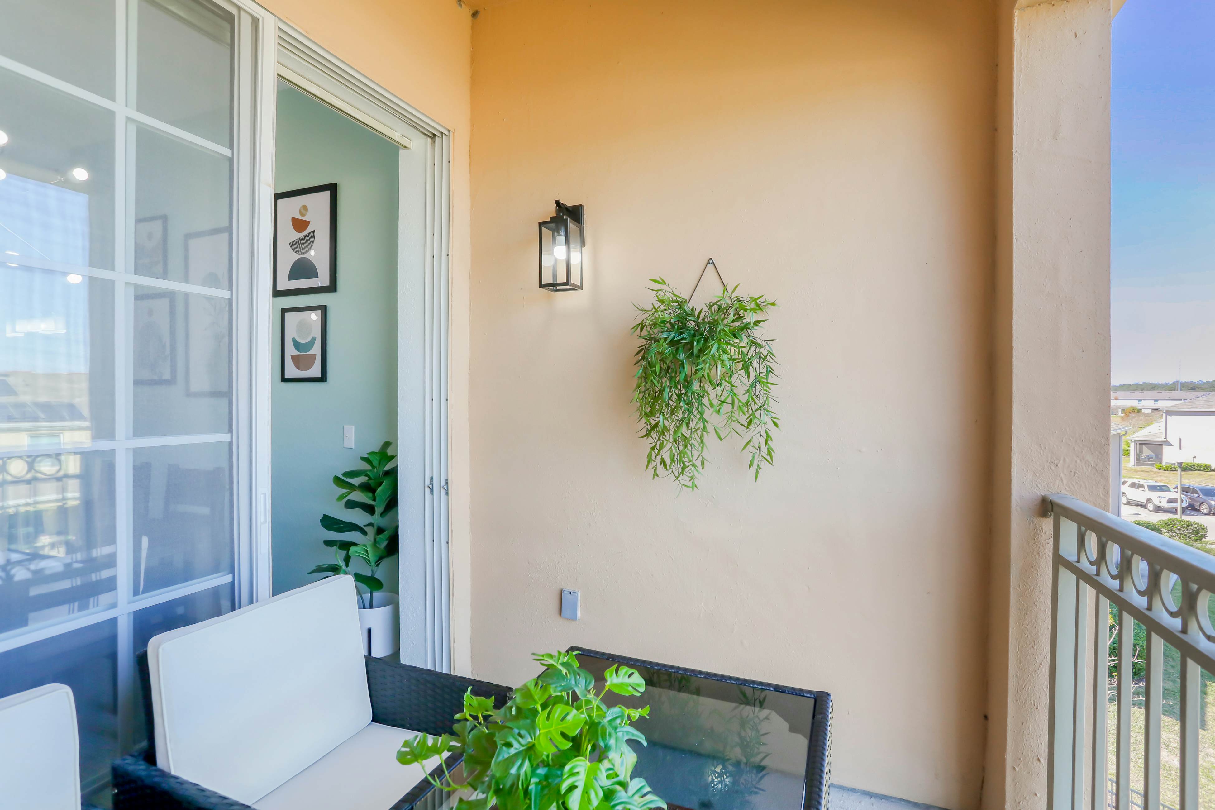 TRR105-618-3 - Pink Apple