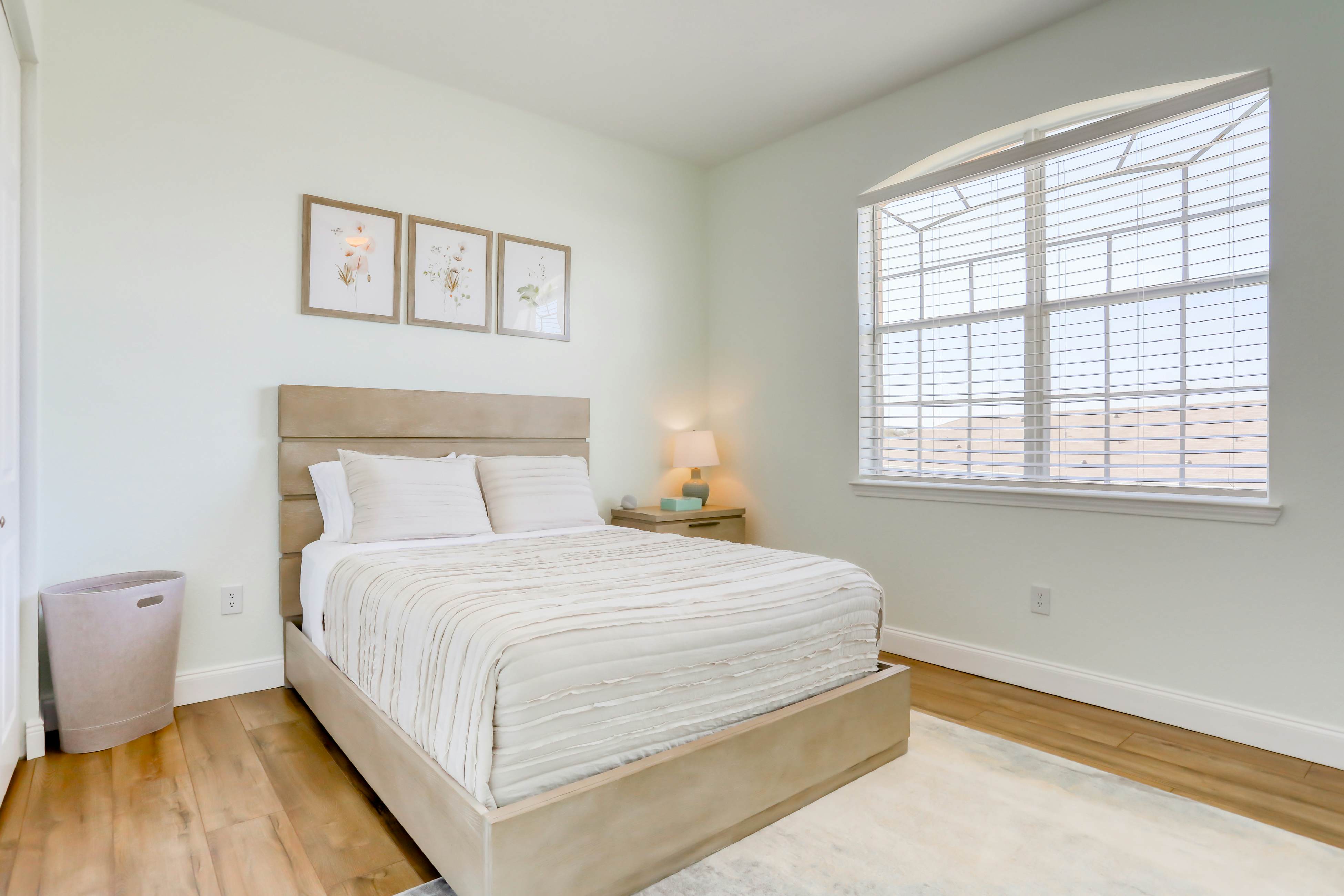 TRR105-618-3 - Pink Apple