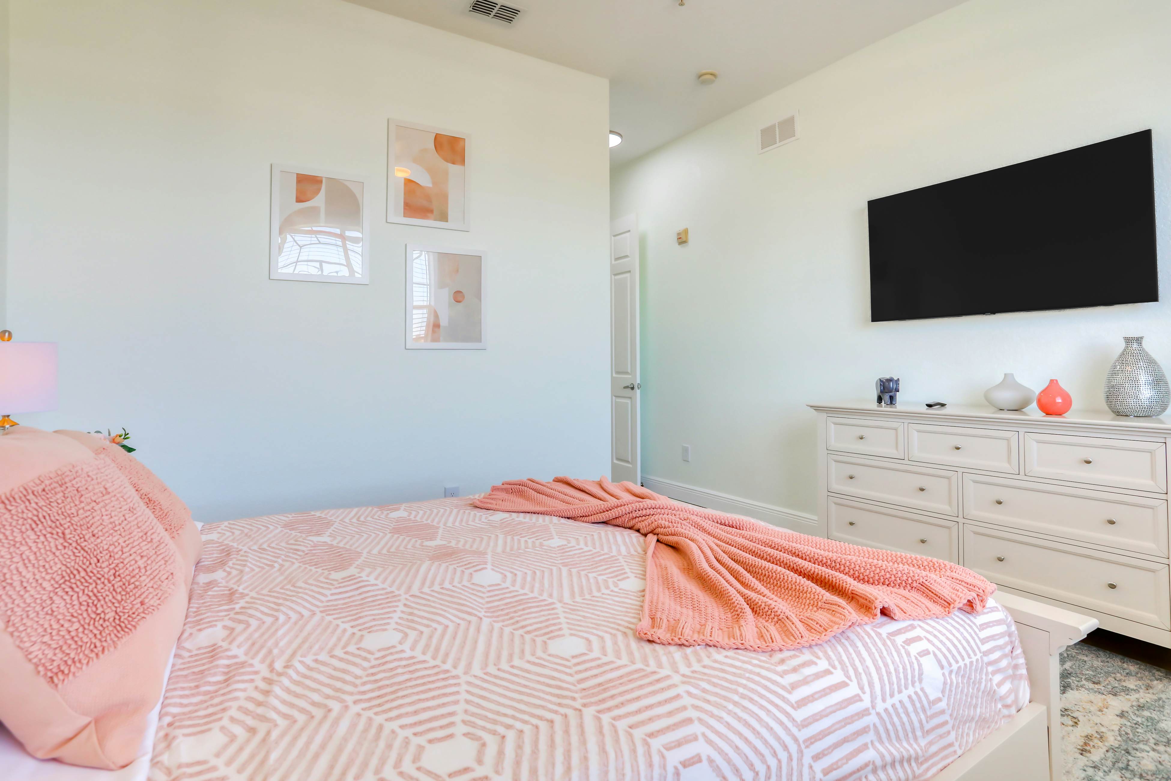 TRR105-618-3 - Pink Apple