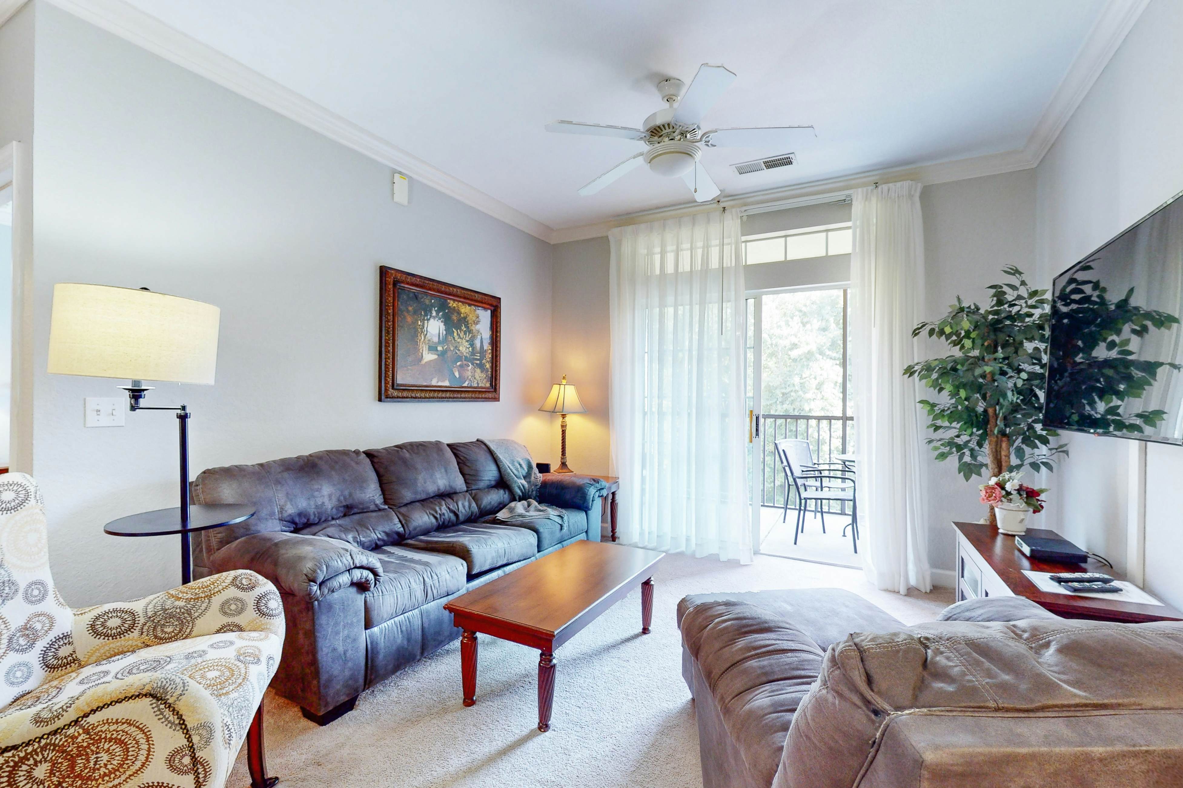 TUS108-8020-6208-3-Tuscana Resort #6208