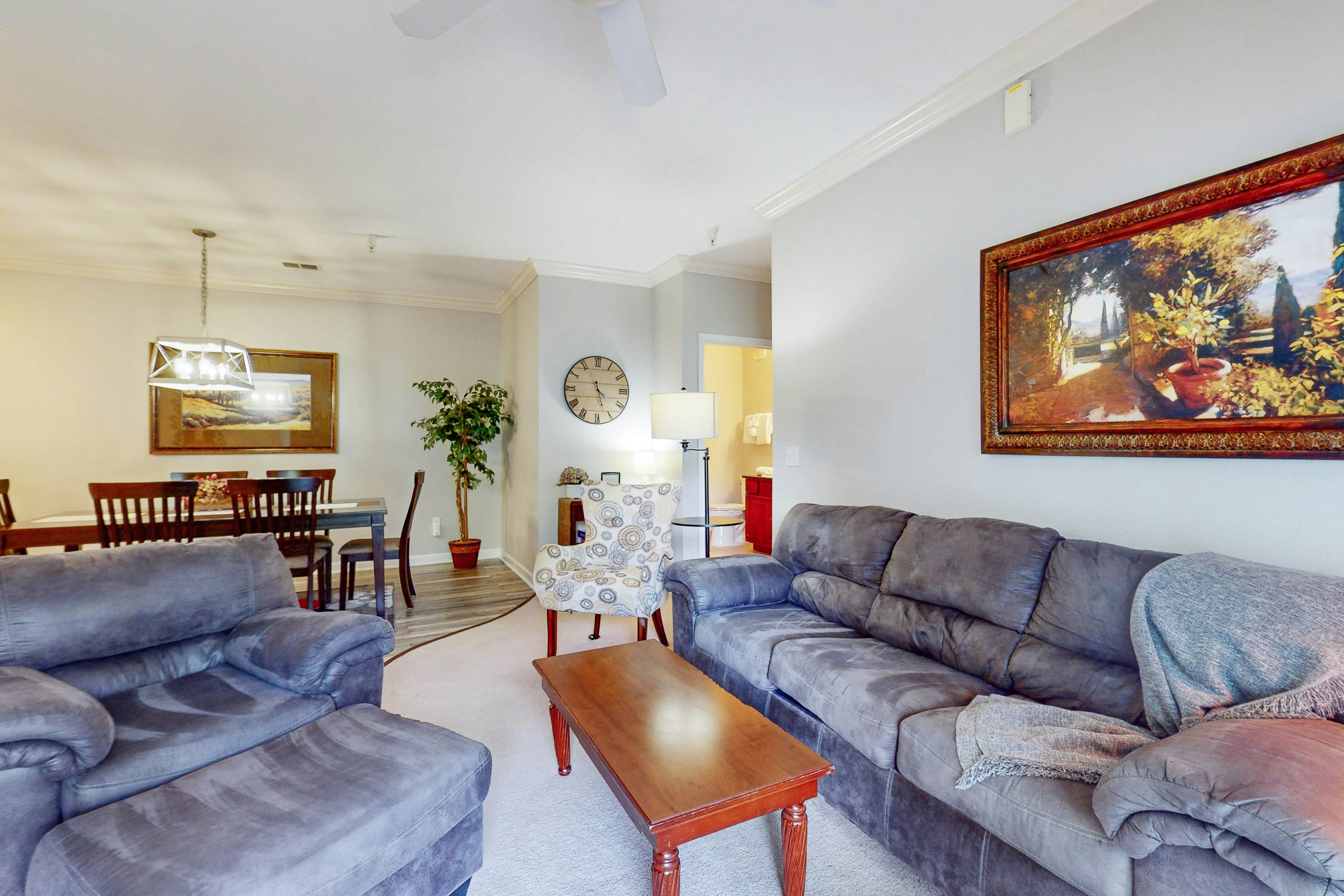 TUS108-8020-6208-3-Tuscana Resort #6208