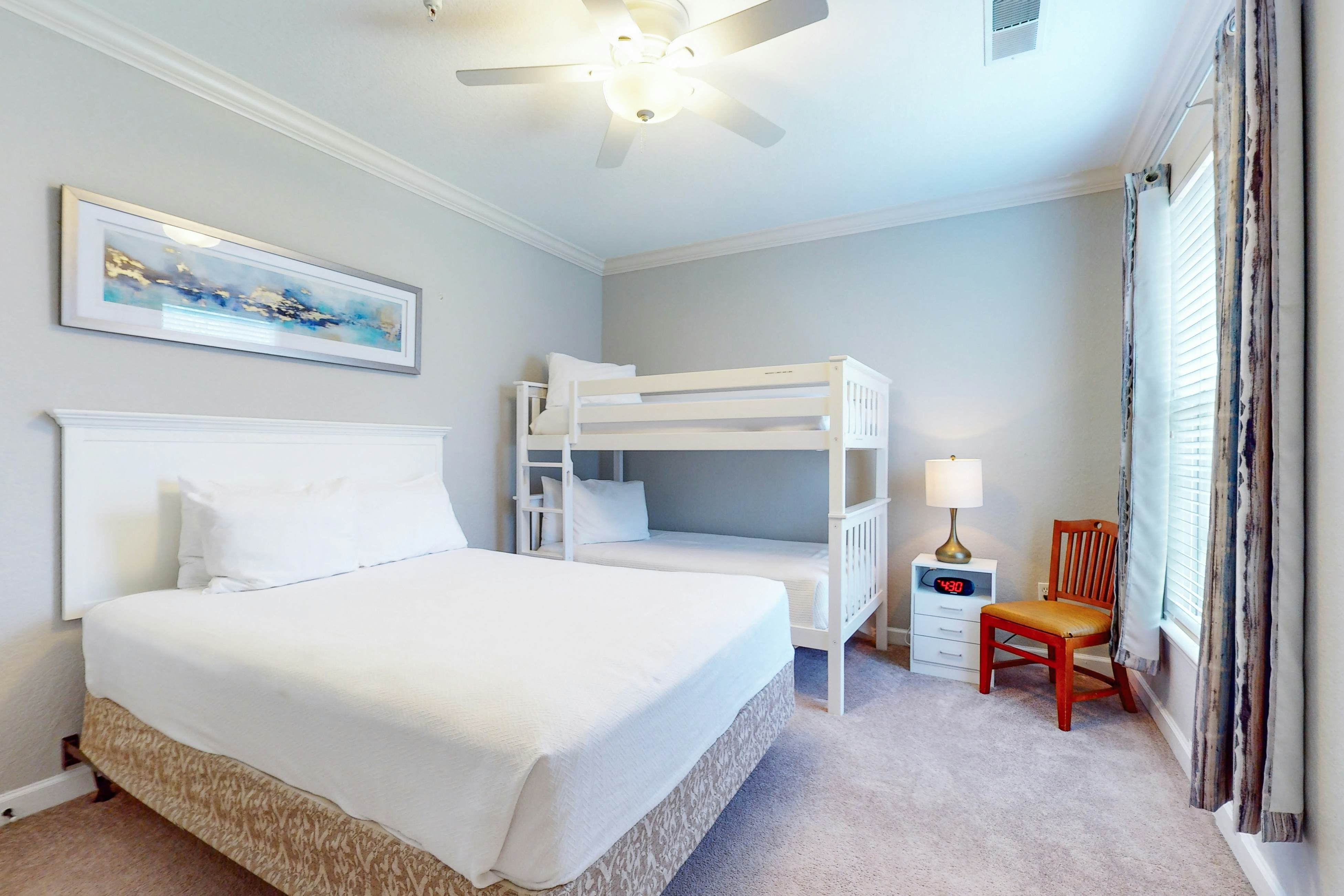 TUS108-8020-6208-3-Tuscana Resort #6208