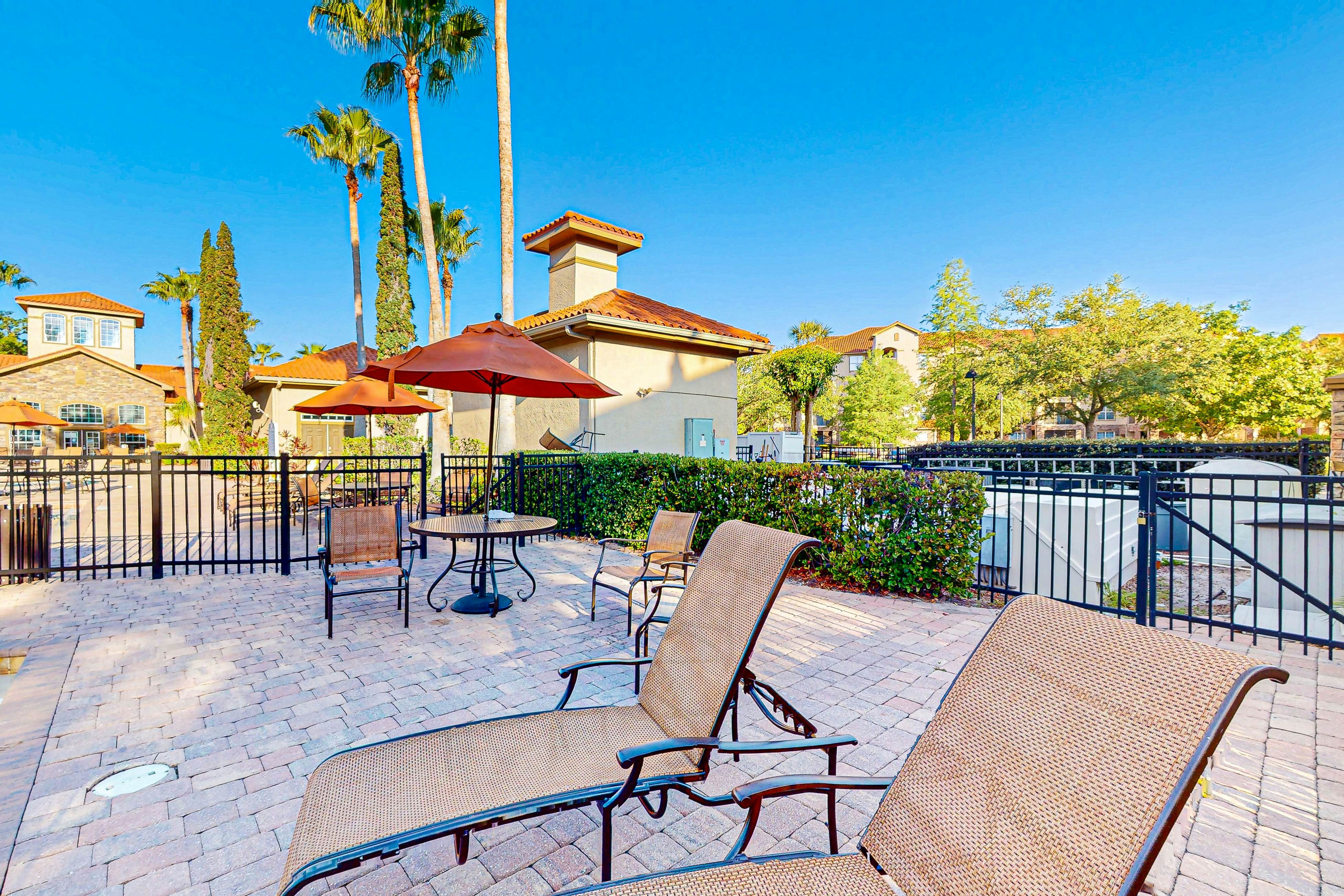 TUS108-8020-6208-3-Tuscana Resort #6208