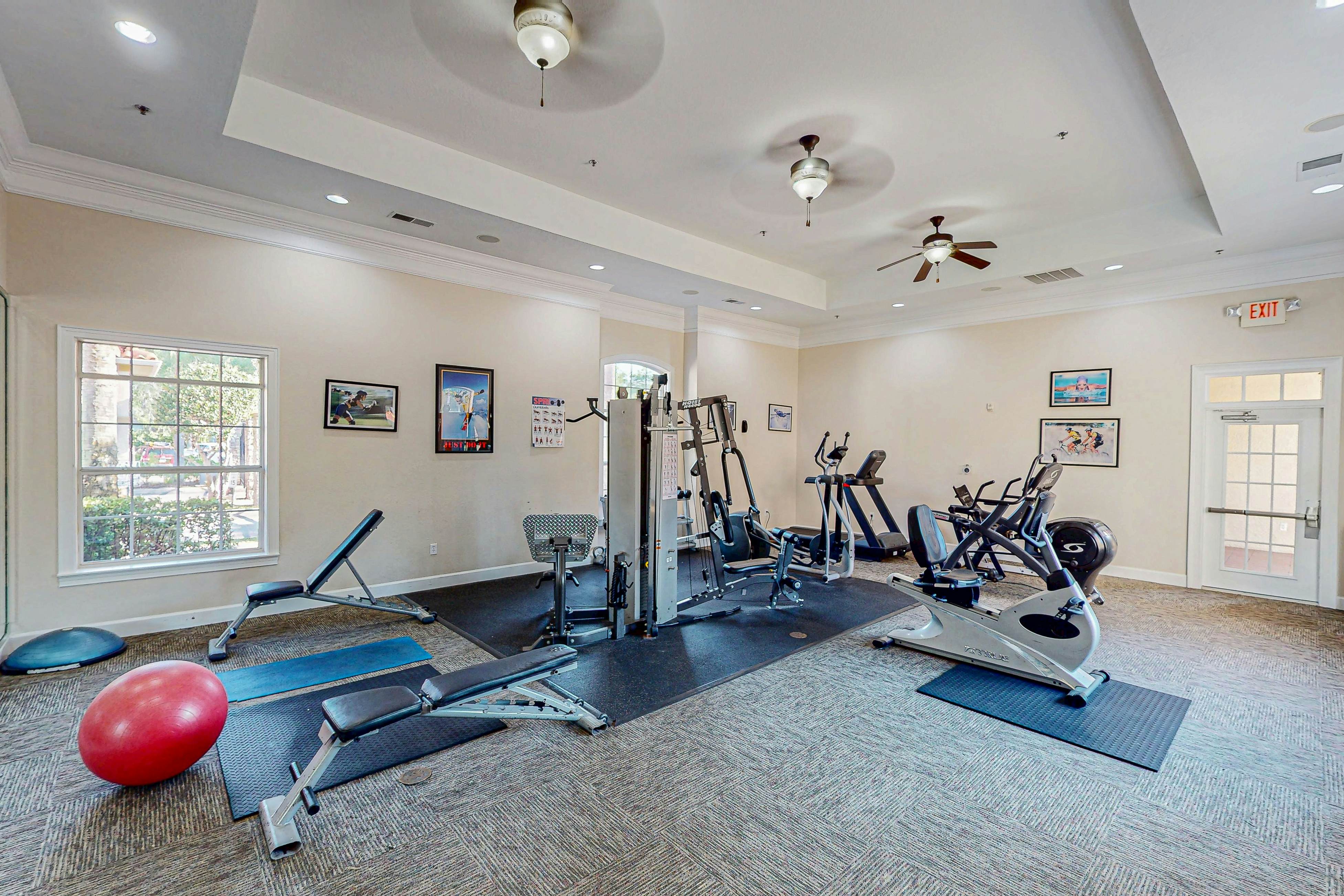 TUS108-8020-6208-3-Tuscana Resort #6208