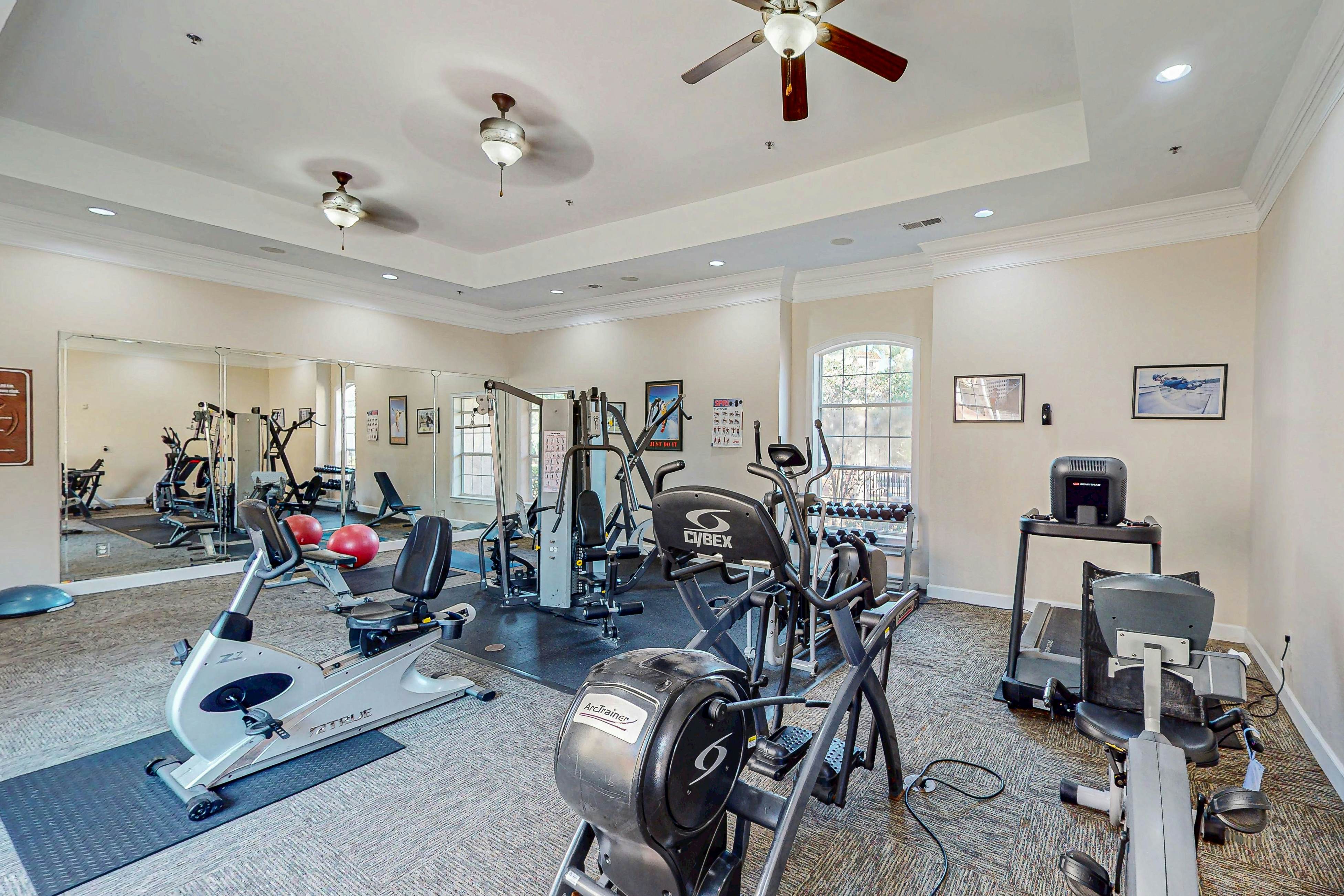 TUS108-8020-6208-3-Tuscana Resort #6208