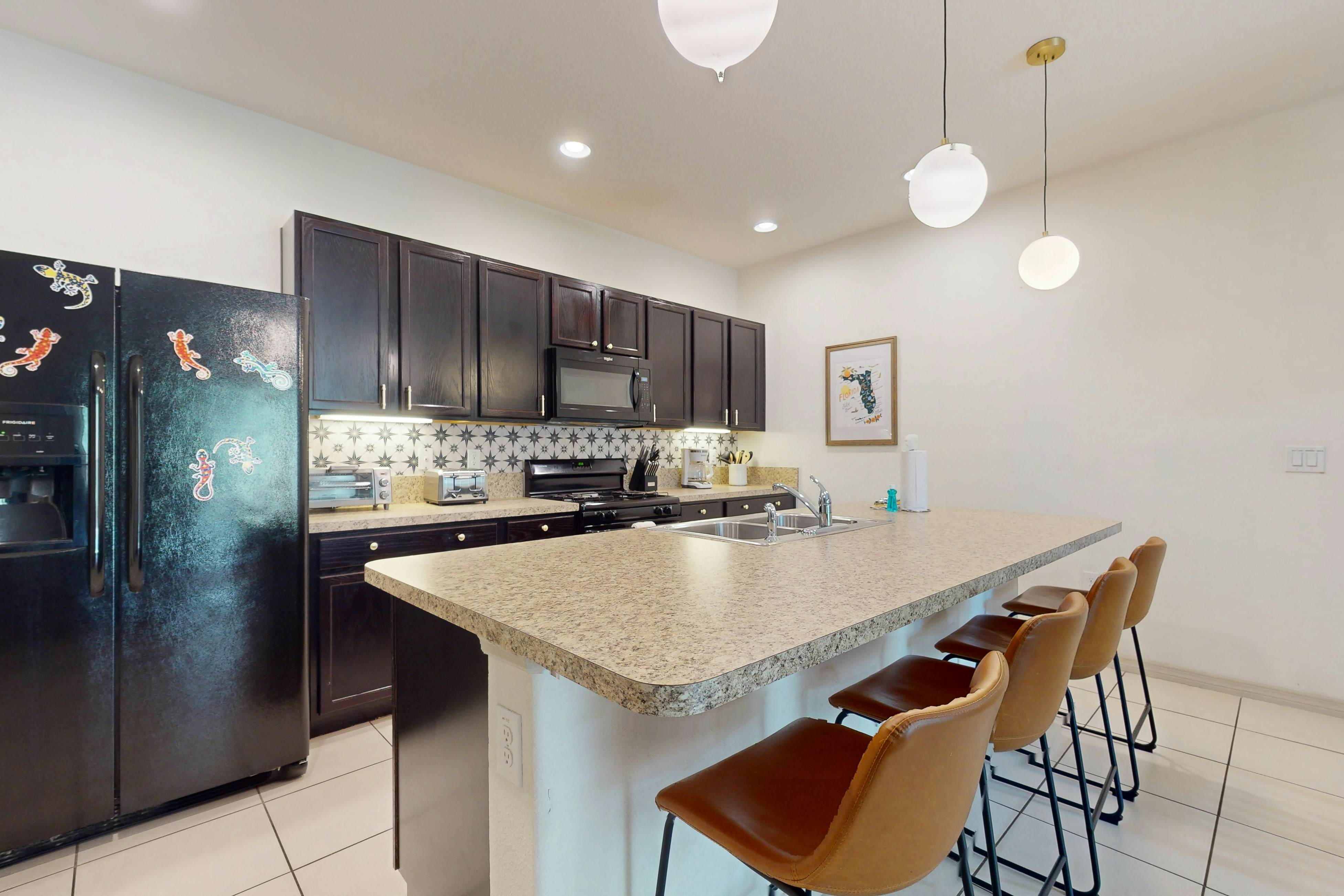 SOL114-4755-4-P-Solterra Escape - Solterra