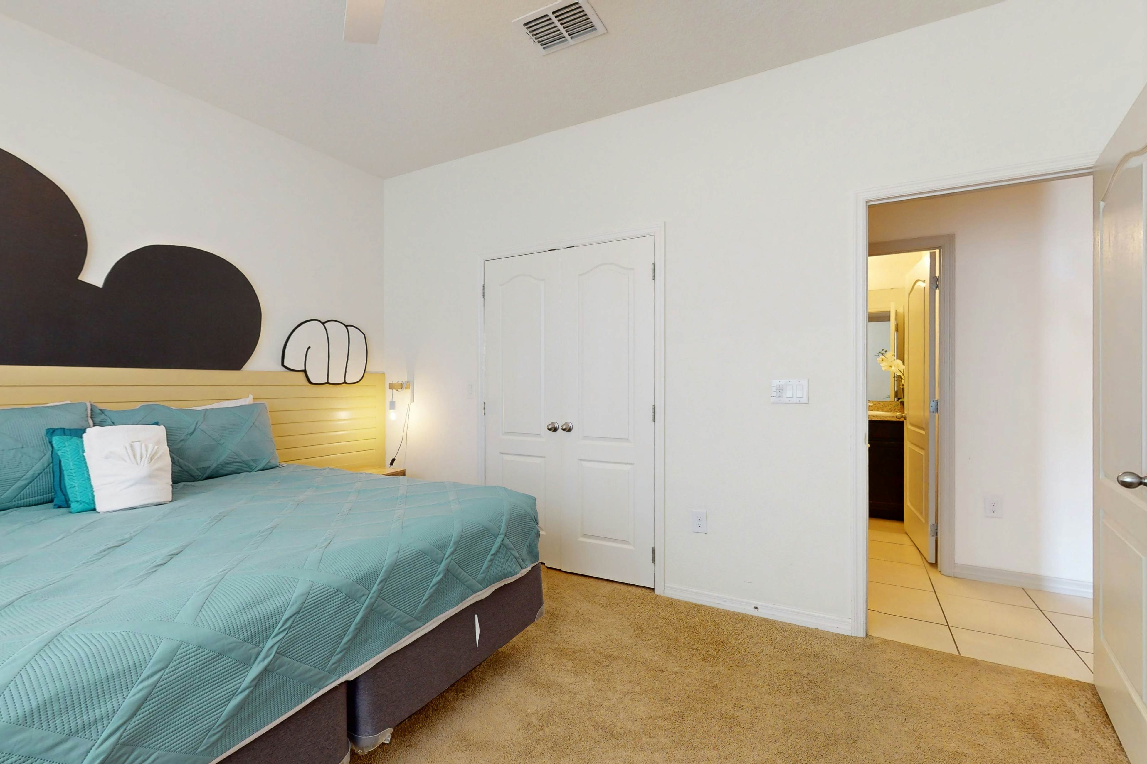 SOL114-4755-4-P-Solterra Escape - Solterra