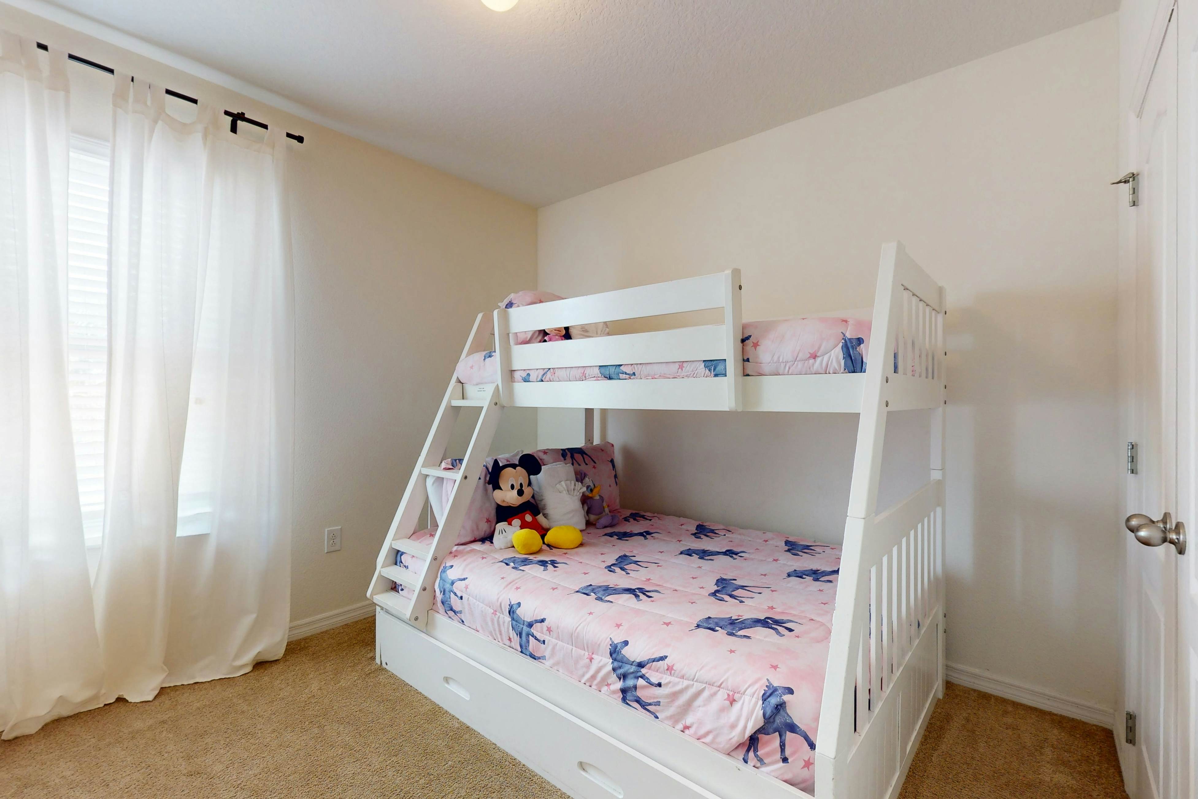 SOL114-4755-4-P-Solterra Escape - Solterra