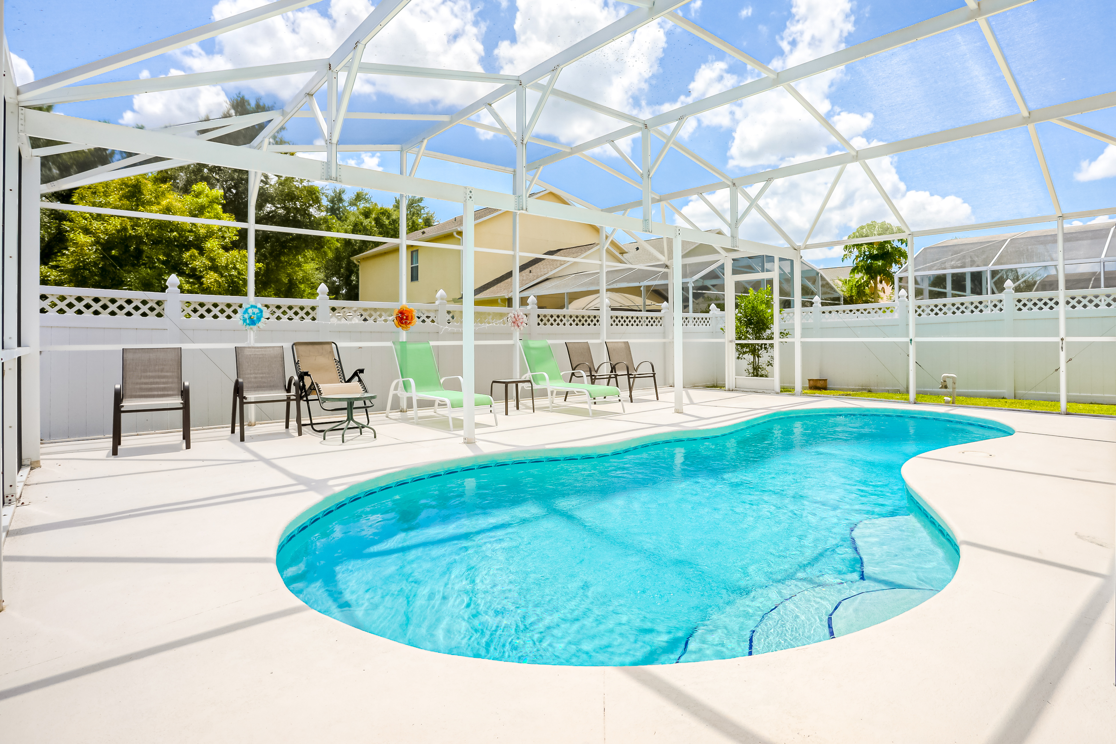 Enchanting dog-friendly home with pool, lanai, central AC, & washer/dryer