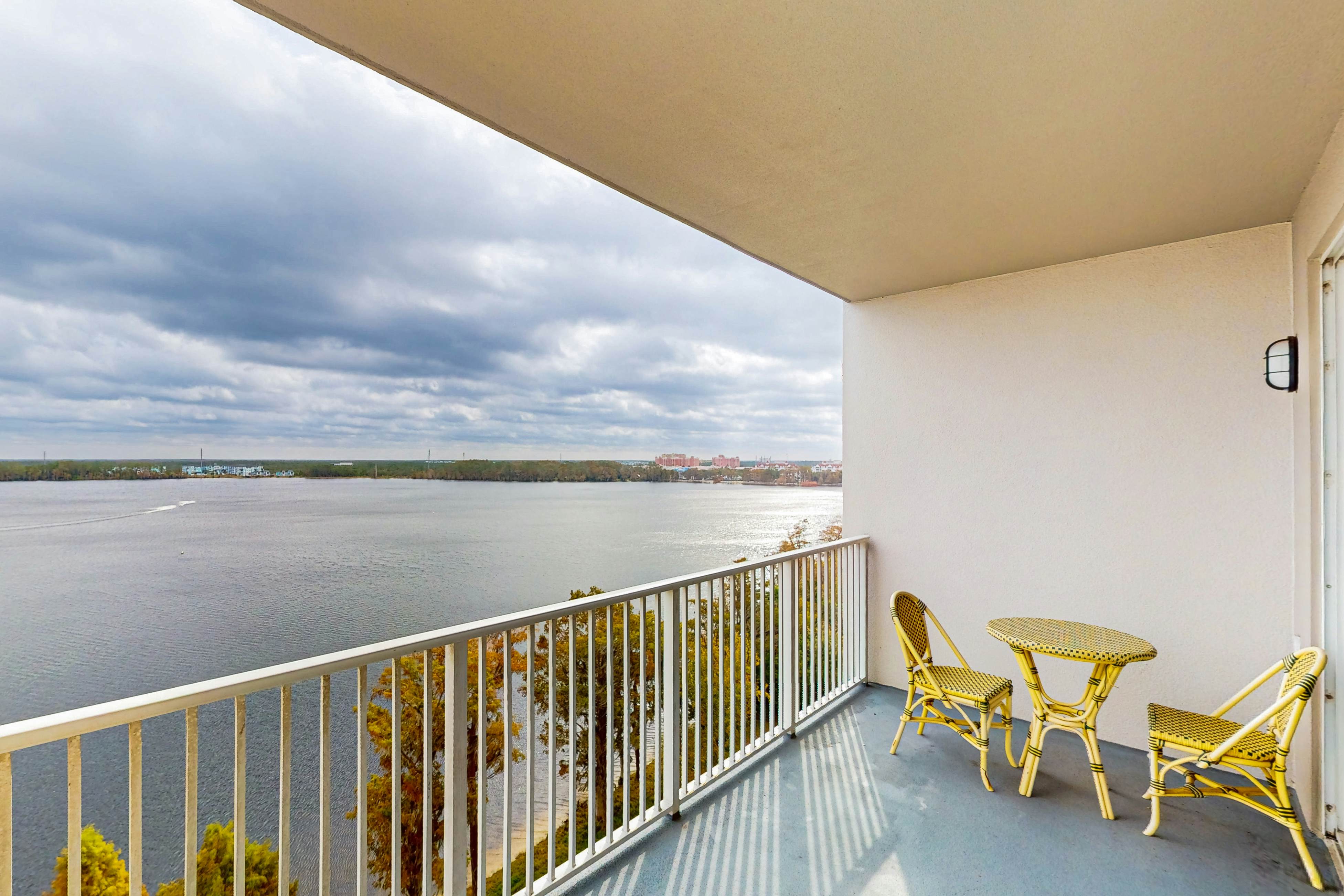 BLU123-13427-2-0701-2 - Blue Heron Beach Resort 2-0701