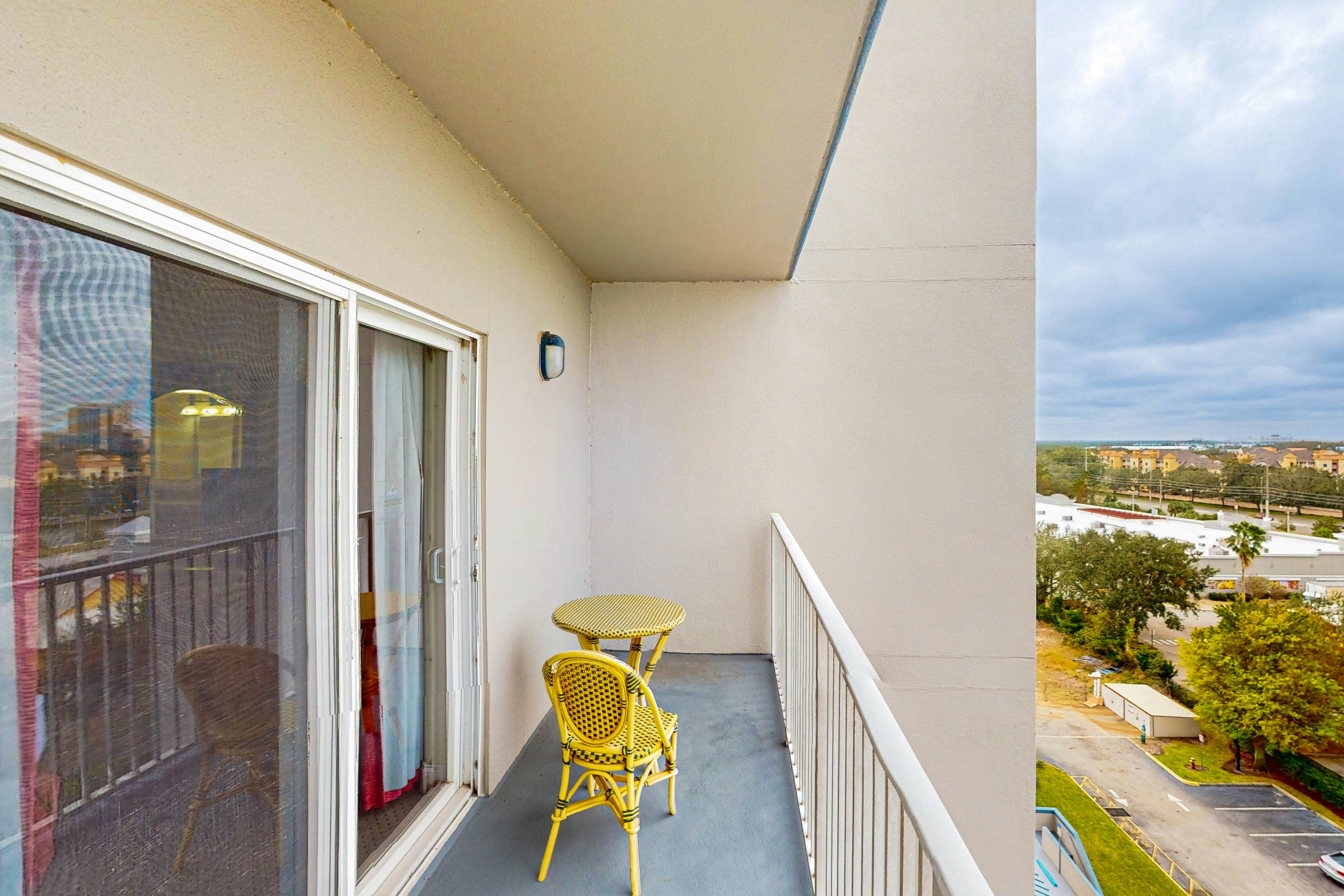 BLU123-13427-2-0701-2 - Blue Heron Beach Resort 2-0701