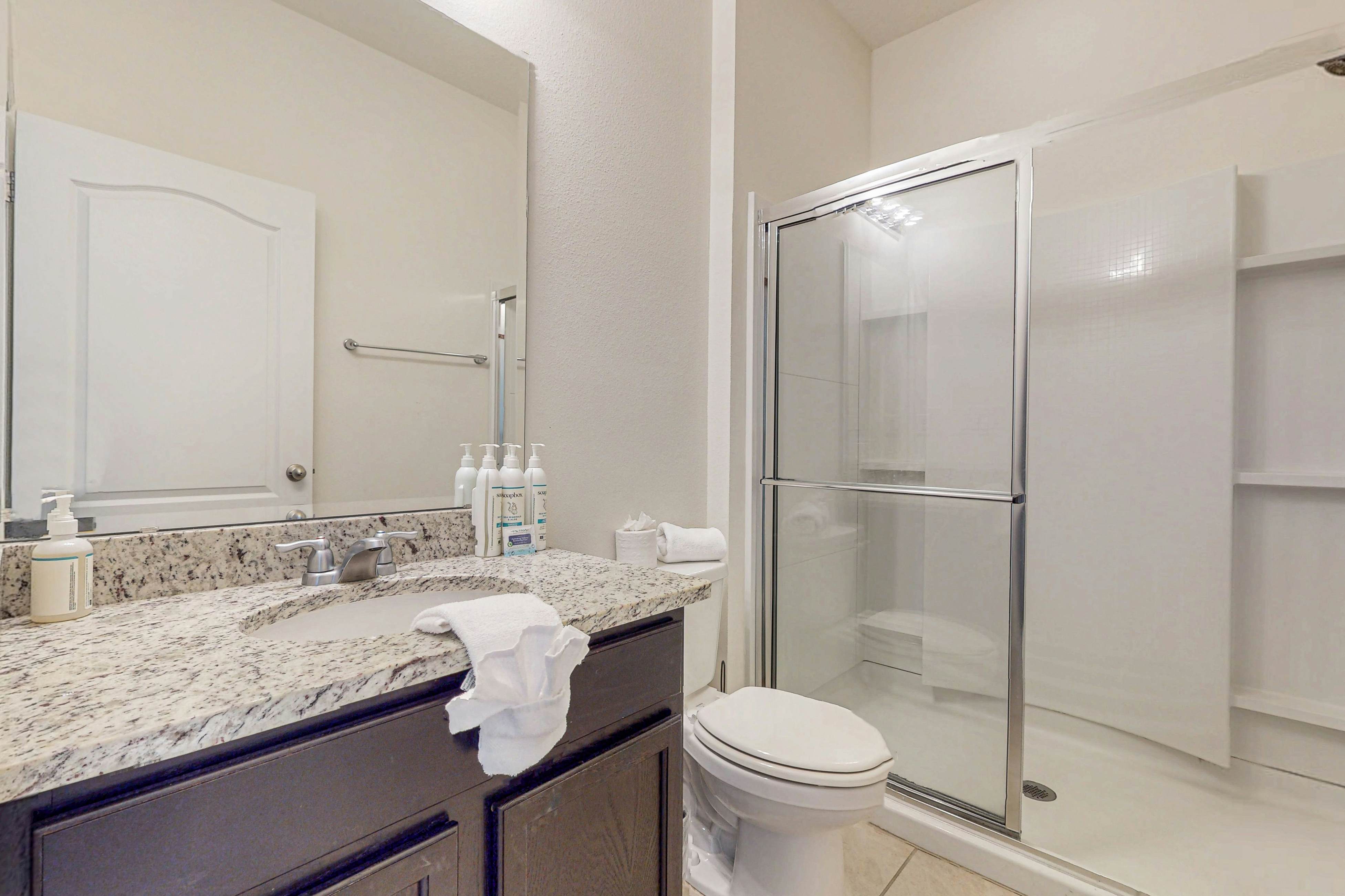 SOL111-7037-6-P-Dooger's Hideaway - Solterra