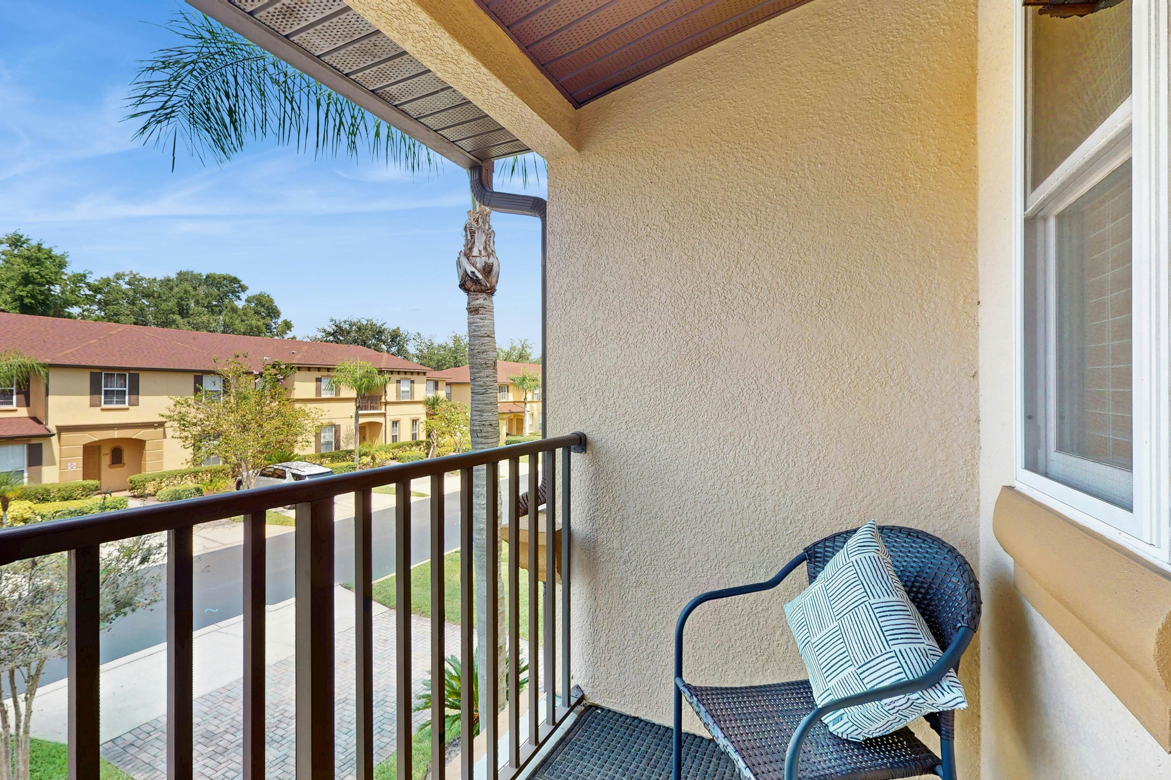 RGP101-144-3 - Magical Vacation Retreat