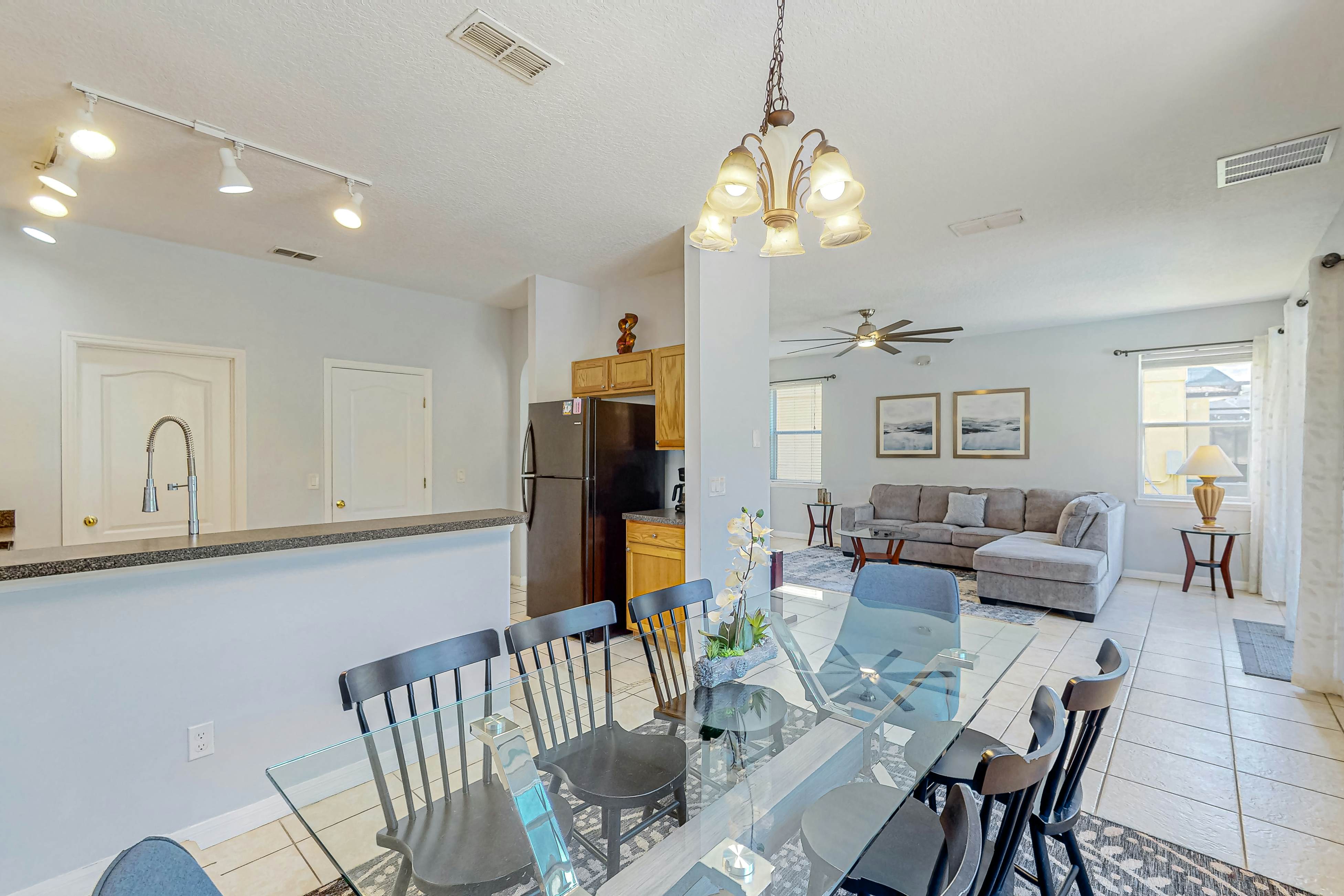 SDR102-224-4-P - Retreat with a Bang