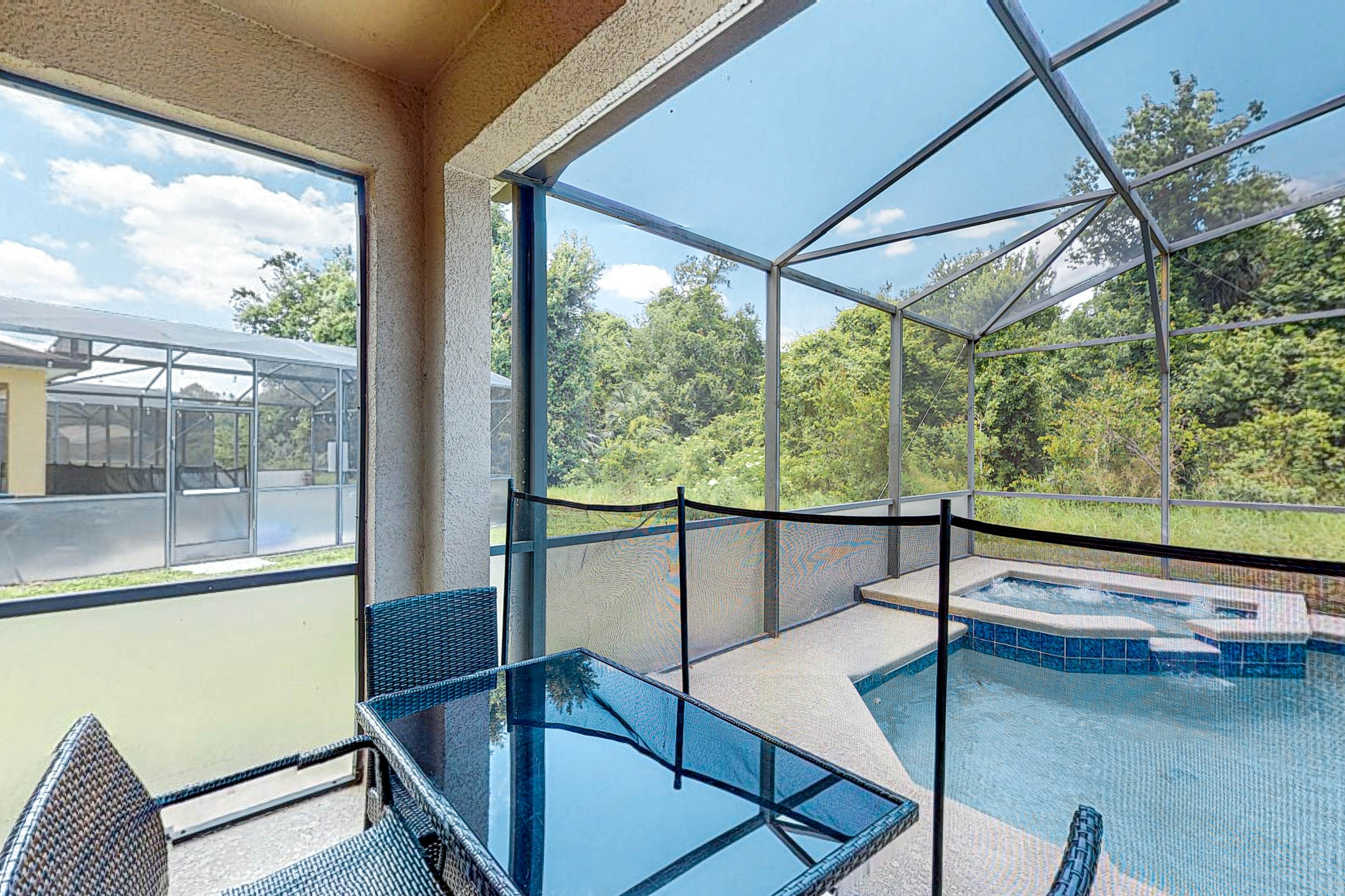 SDR102-224-4-P - Retreat with a Bang