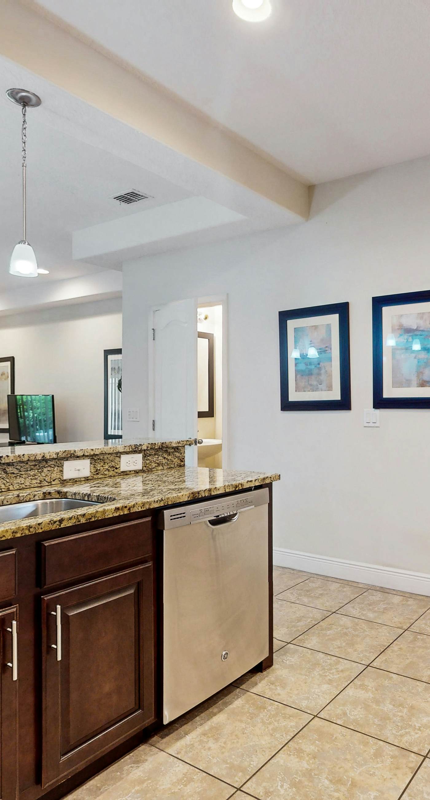 FCG102-8119-3 -Roseville Getaway-The Fountains at Champions G