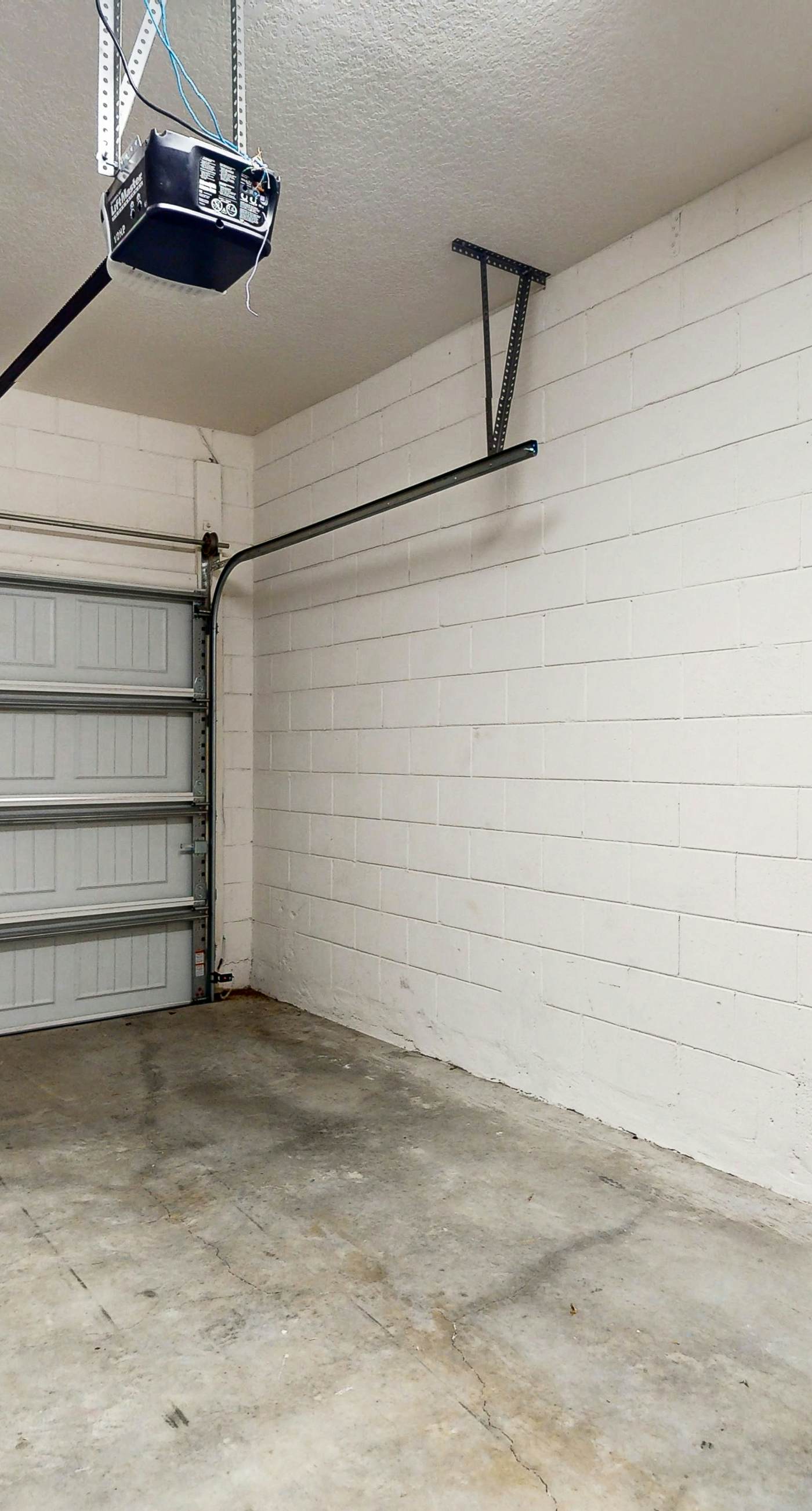 FCG102-8119-3 -Roseville Getaway-The Fountains at Champions G