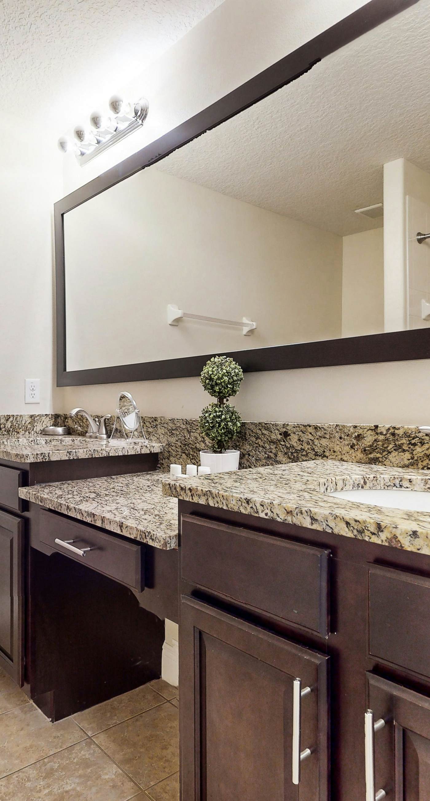 FCG102-8119-3 -Roseville Getaway-The Fountains at Champions G