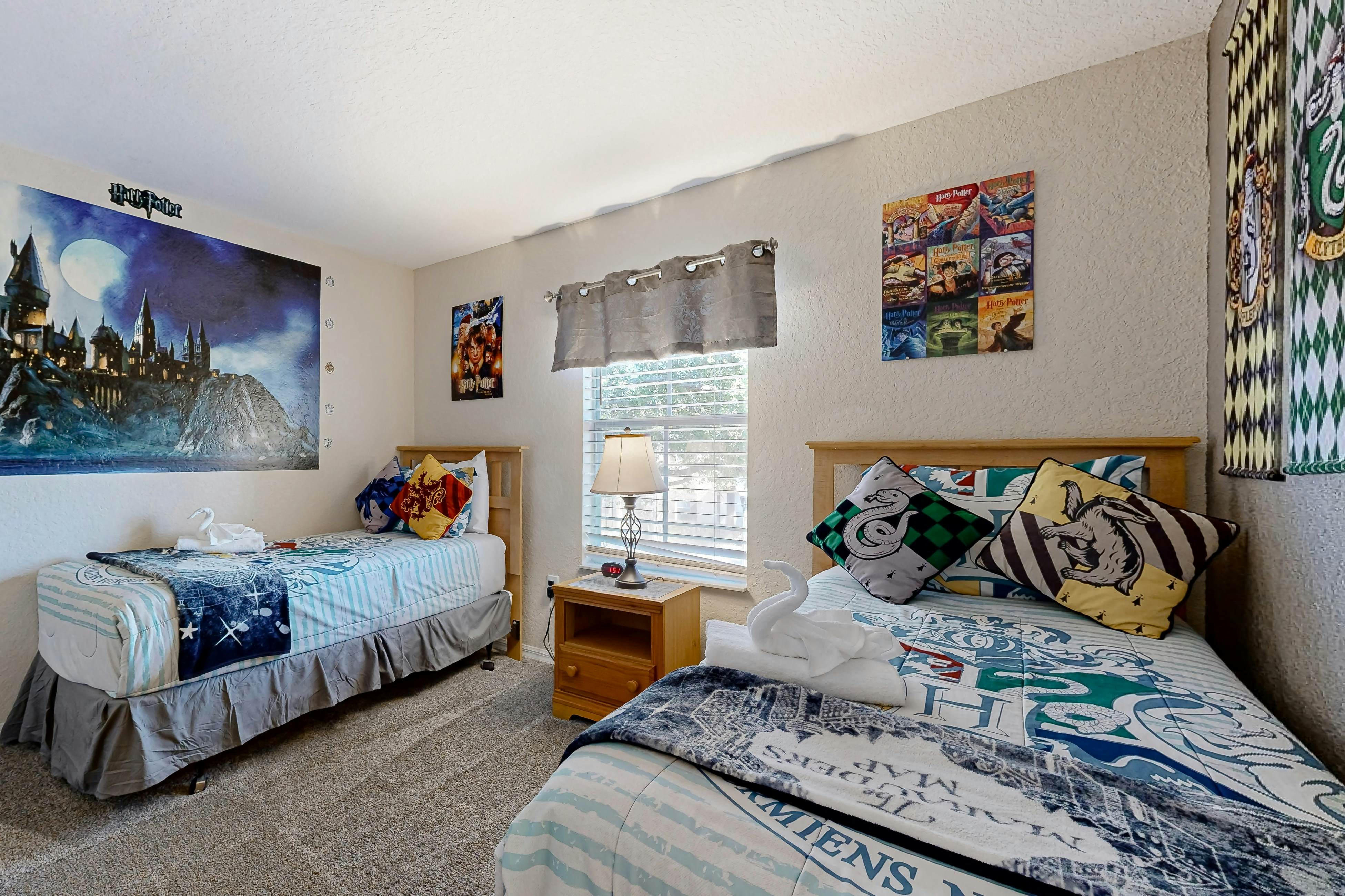 RGP103-349-4 - The Orange Oasis