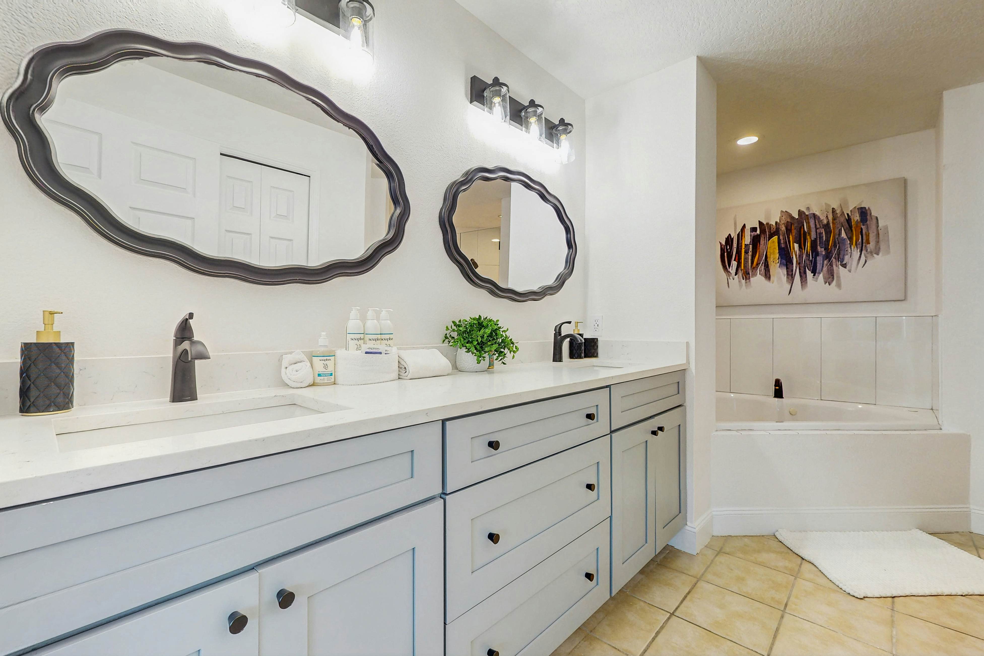 WQR102-8815-207-3 - A Worldquest Wonderland