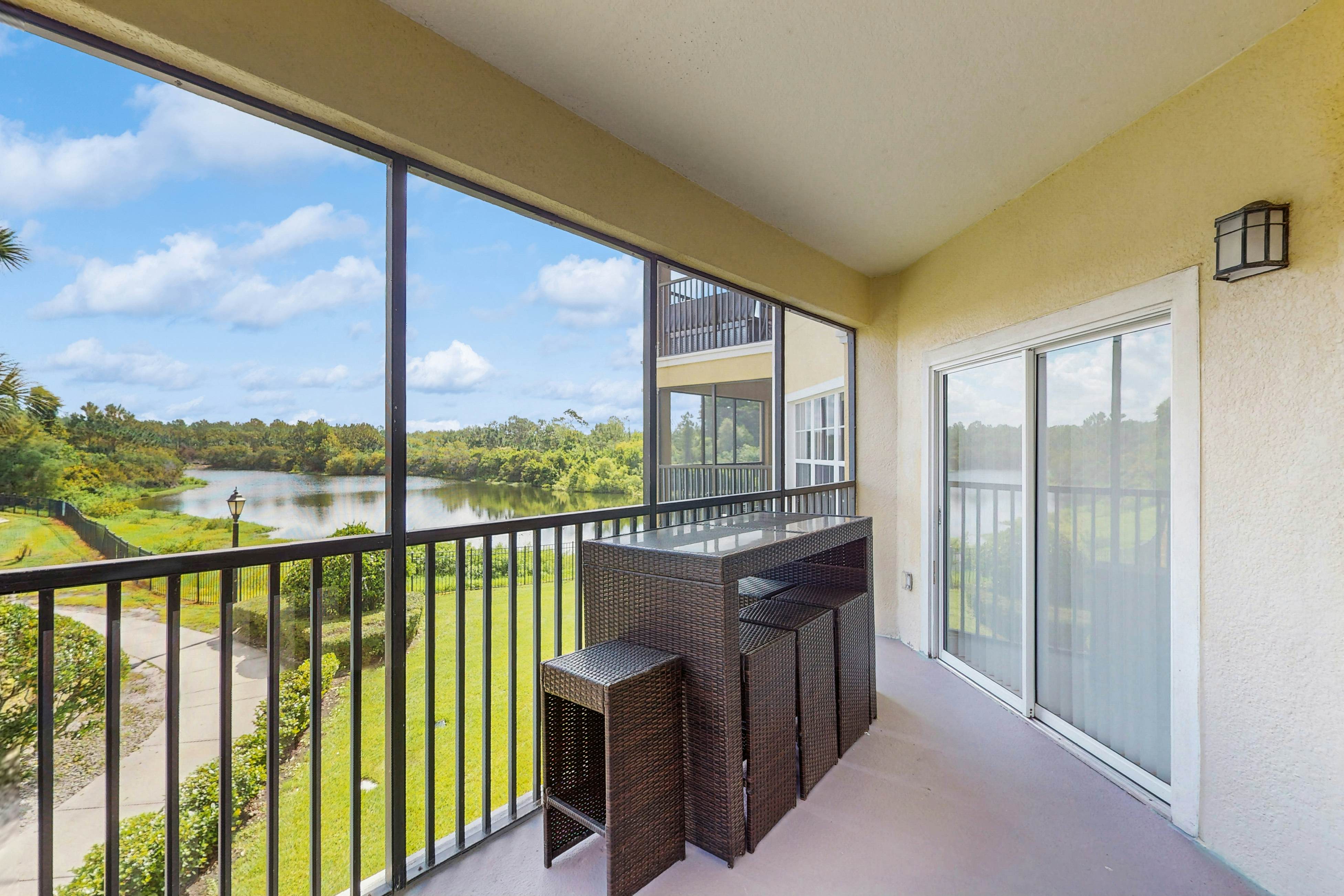 WQR102-8815-207-3 - A Worldquest Wonderland