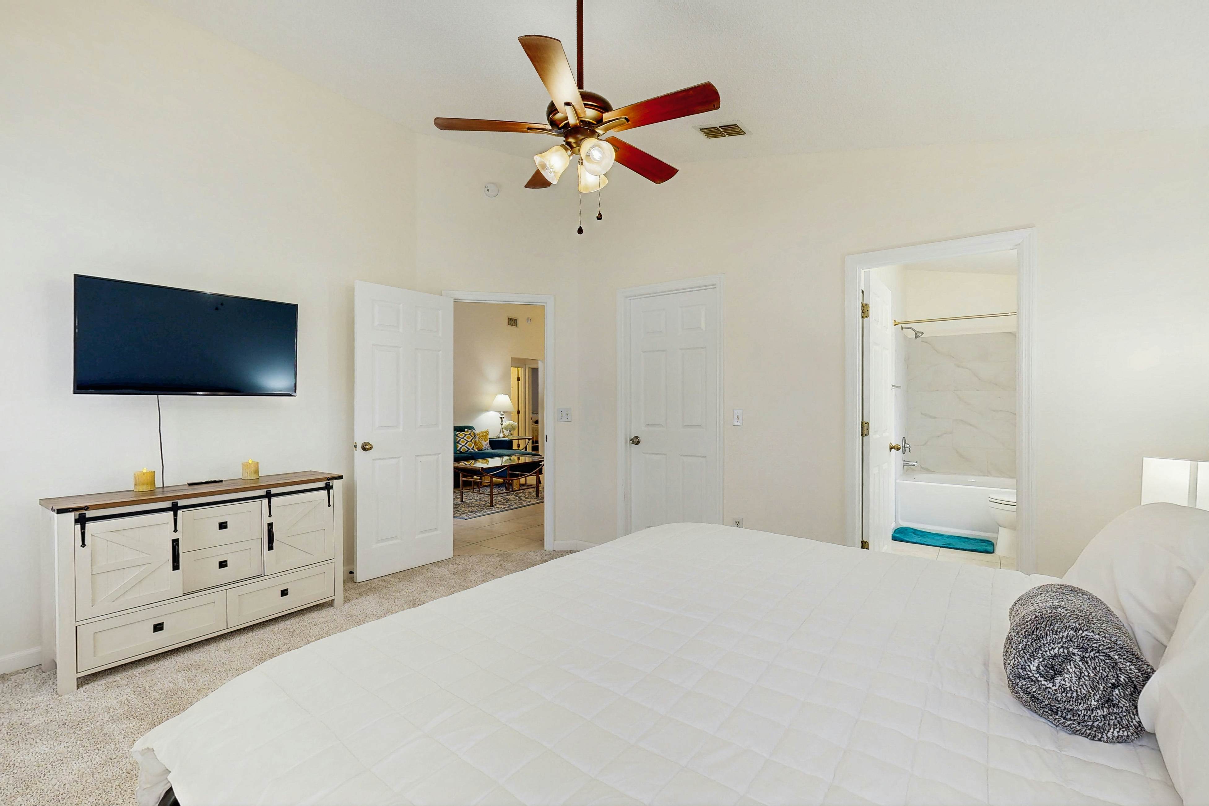 FCA111-1104-5-P - Winding Water Oasis