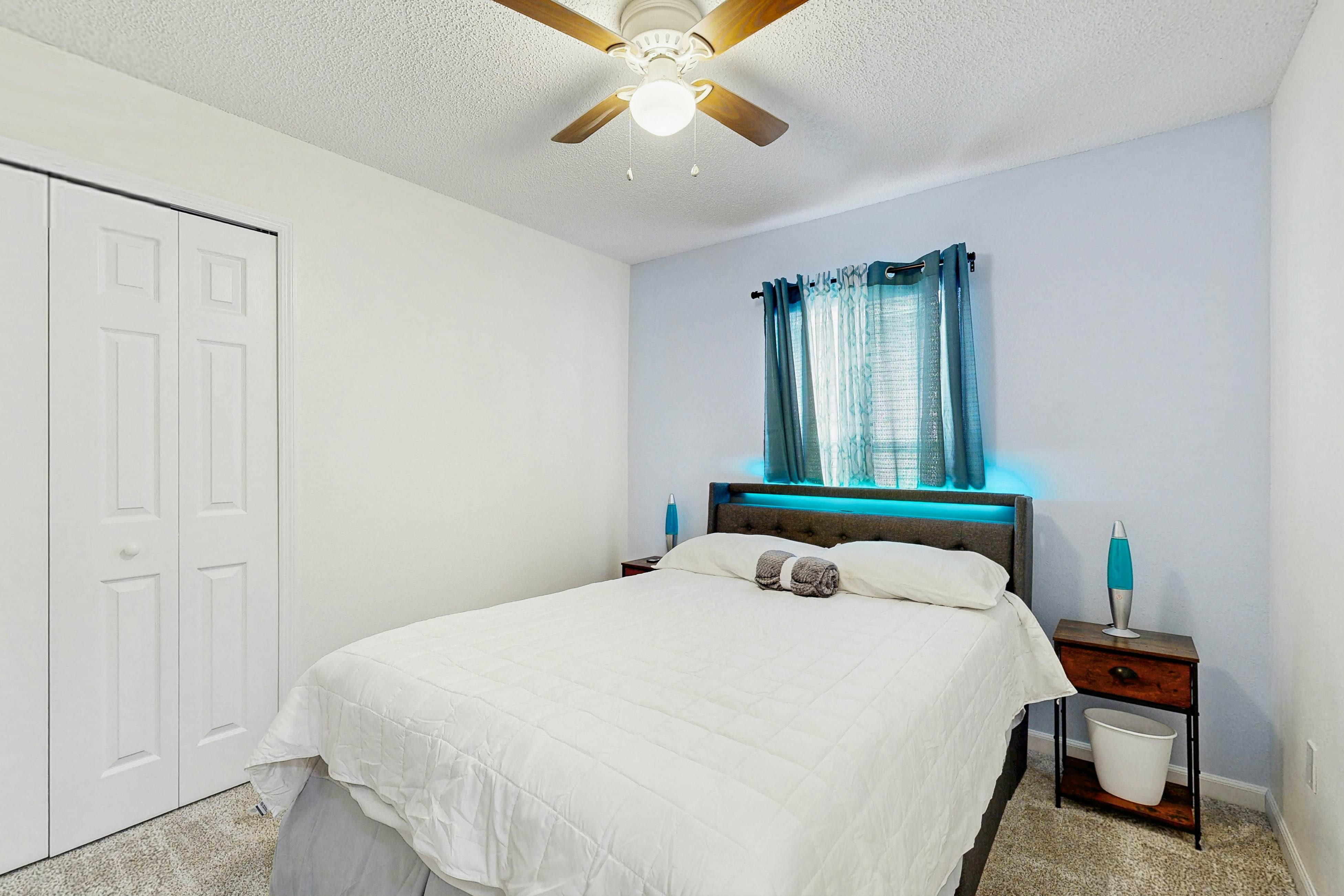 FCA111-1104-5-P - Winding Water Oasis