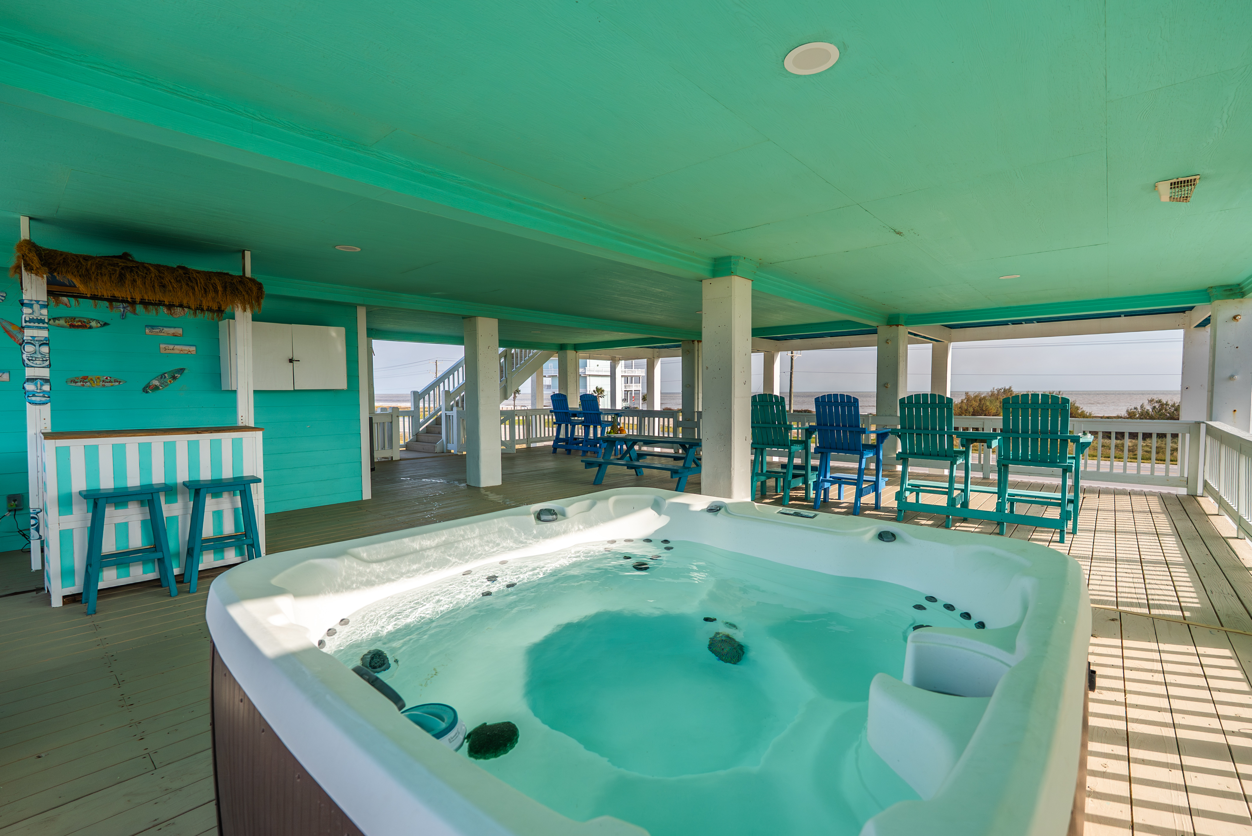 Ocean View l Hot Tub l Pet-Friendly