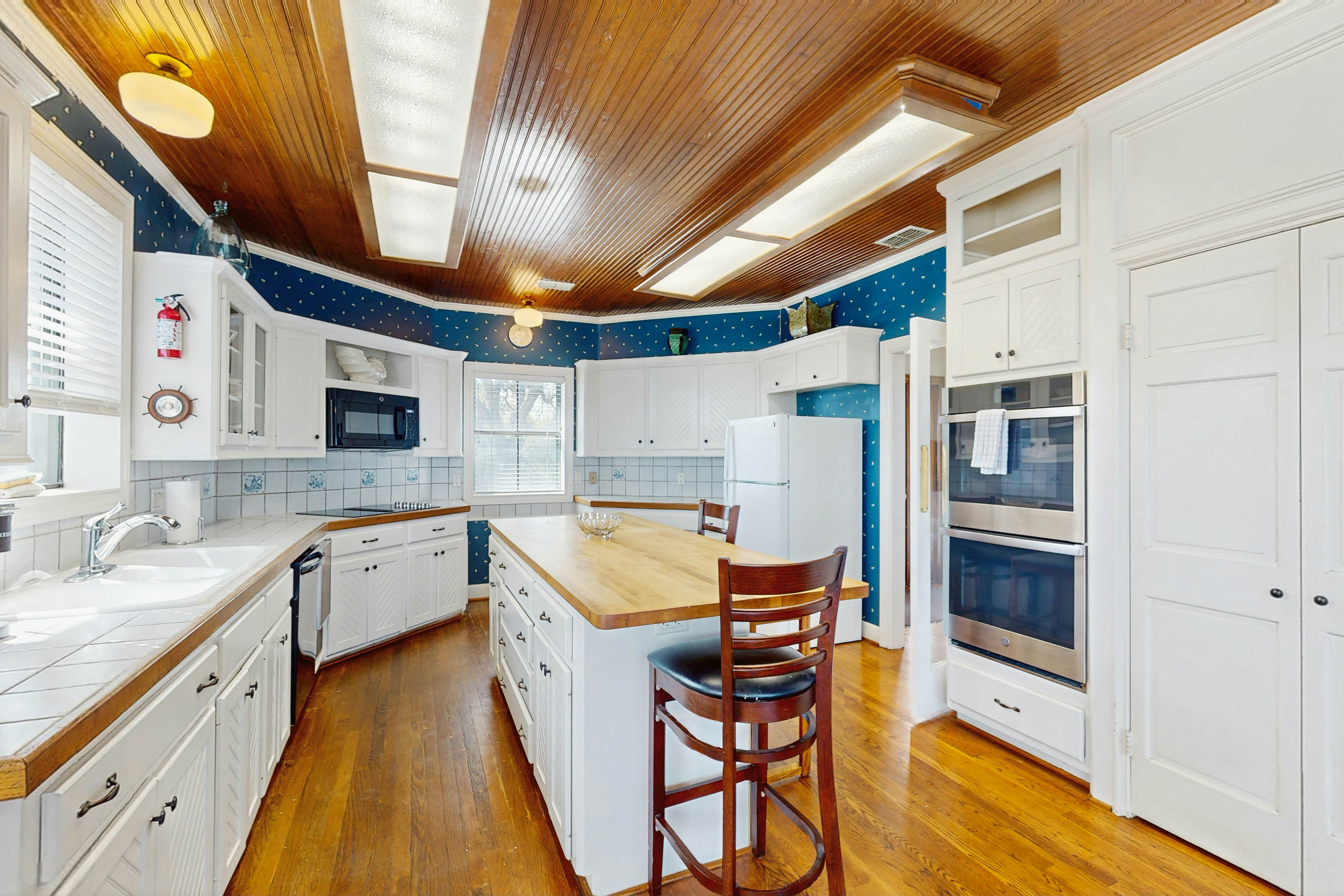 Maverick Mountaintop Retreat