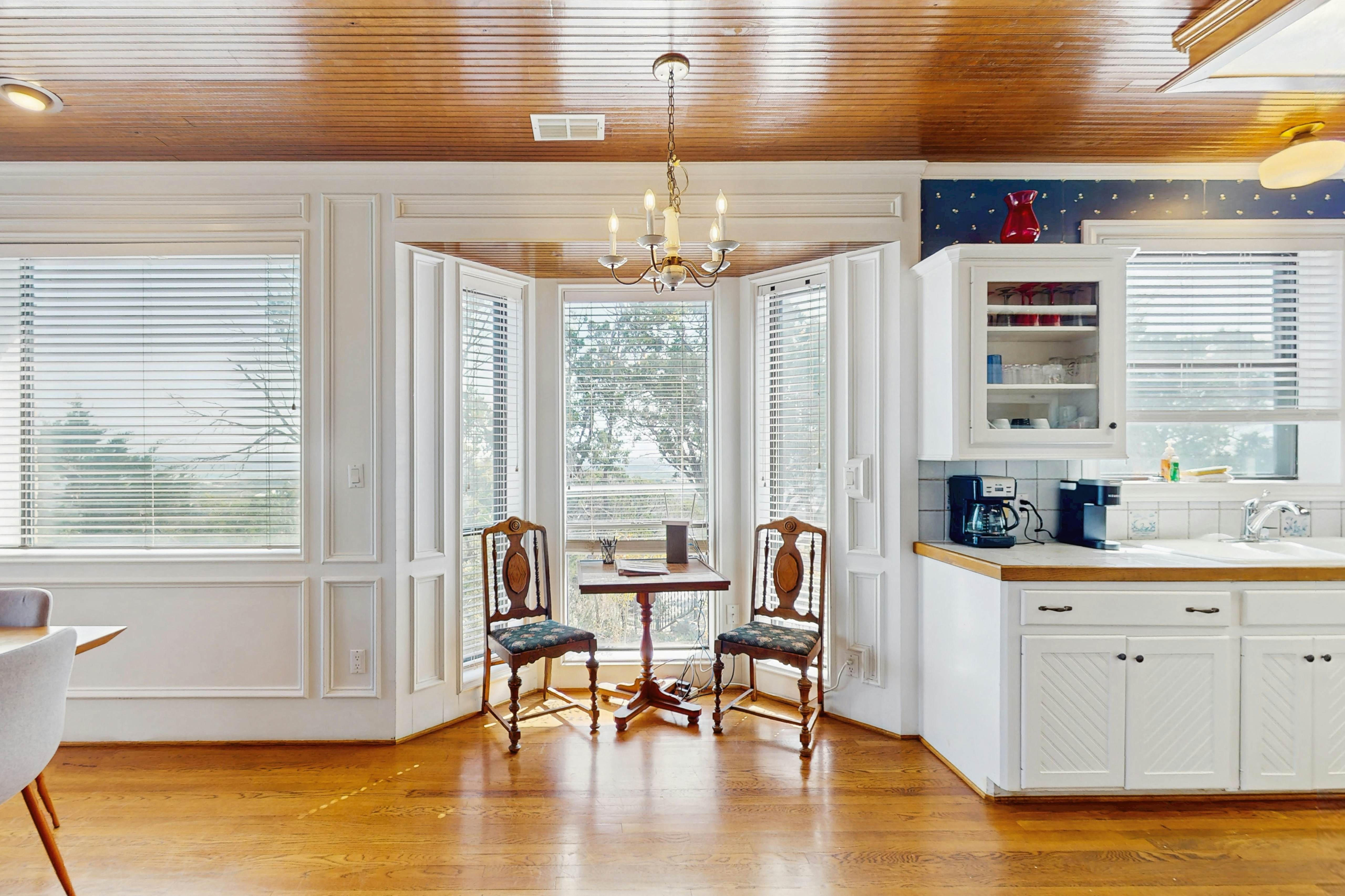 Maverick Mountaintop Retreat