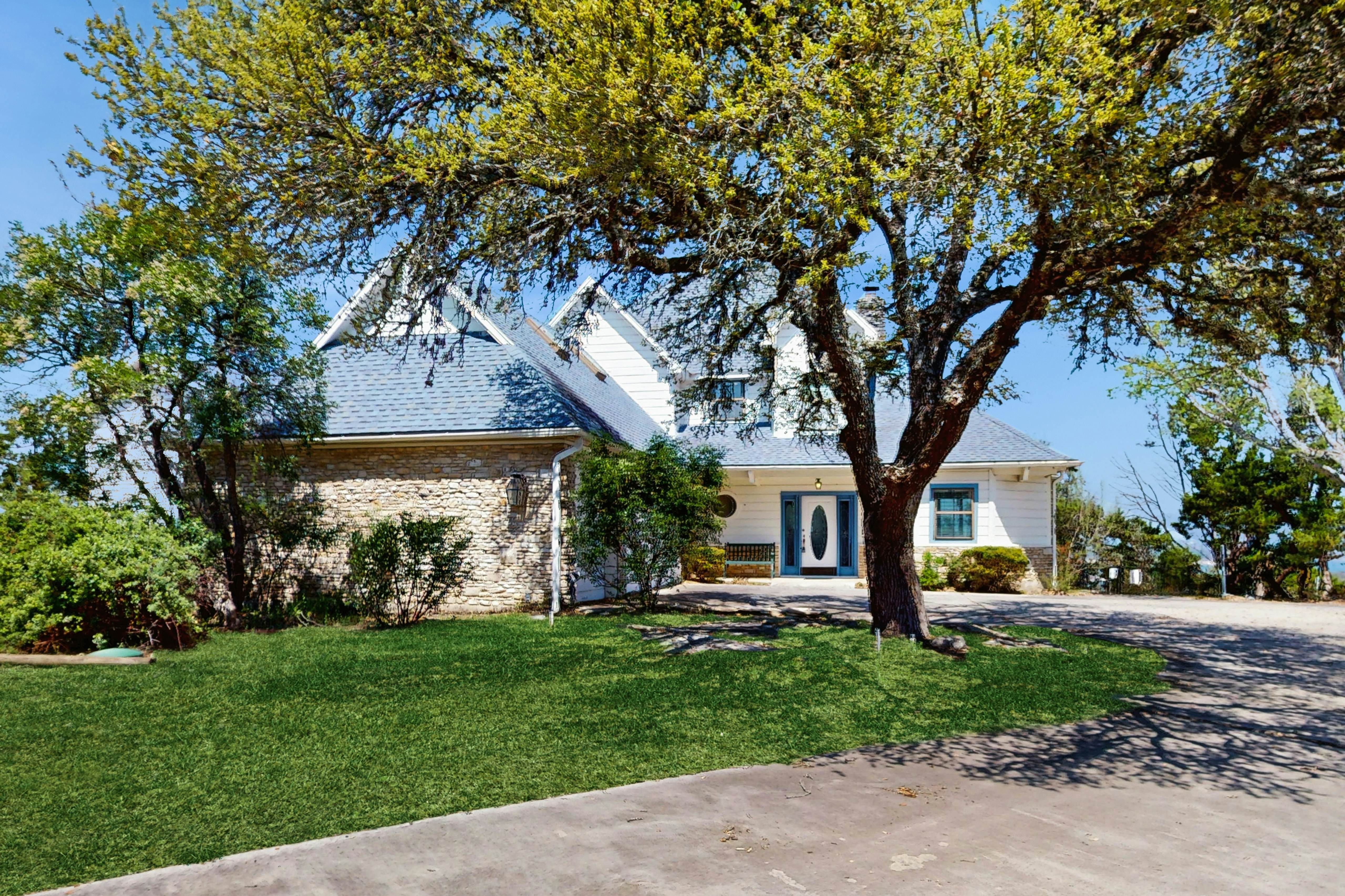 Maverick Mountaintop Retreat