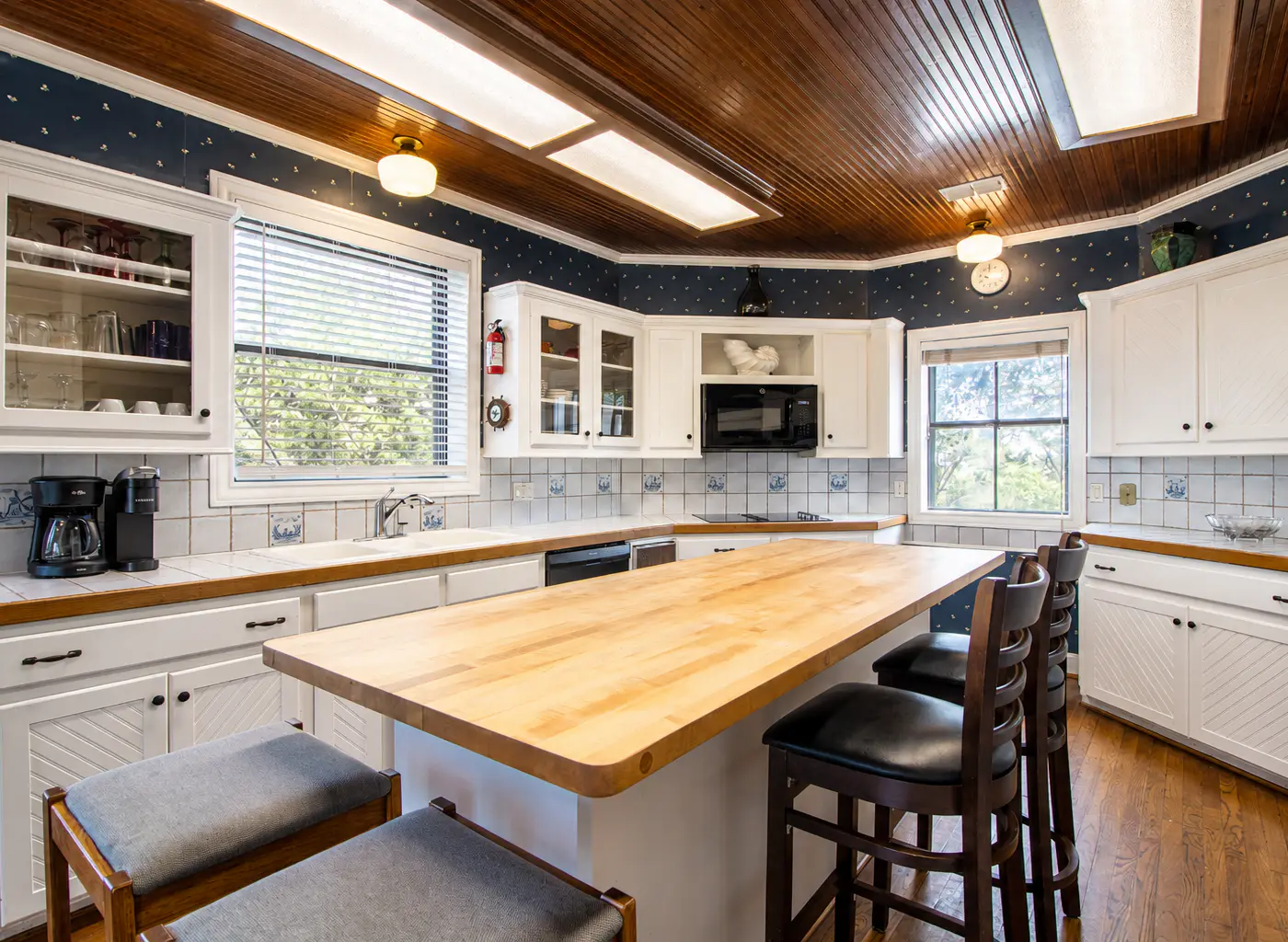 Maverick Mountaintop Retreat