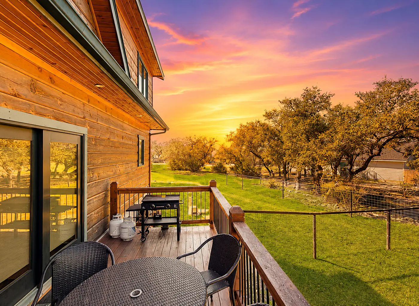 Luxe Lake Living