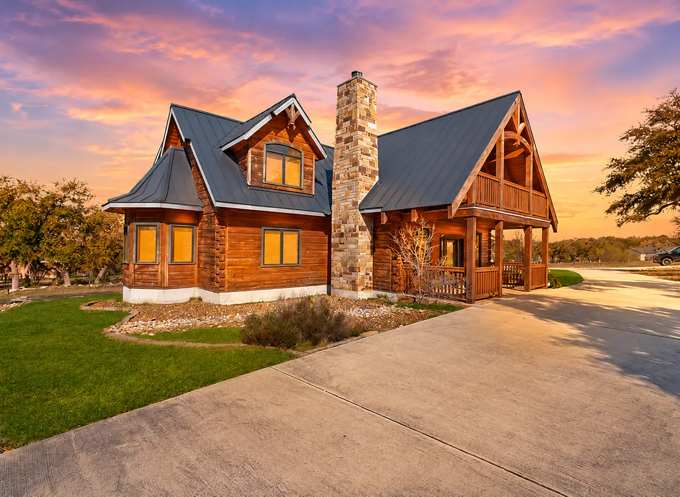 Luxe Lake Living
